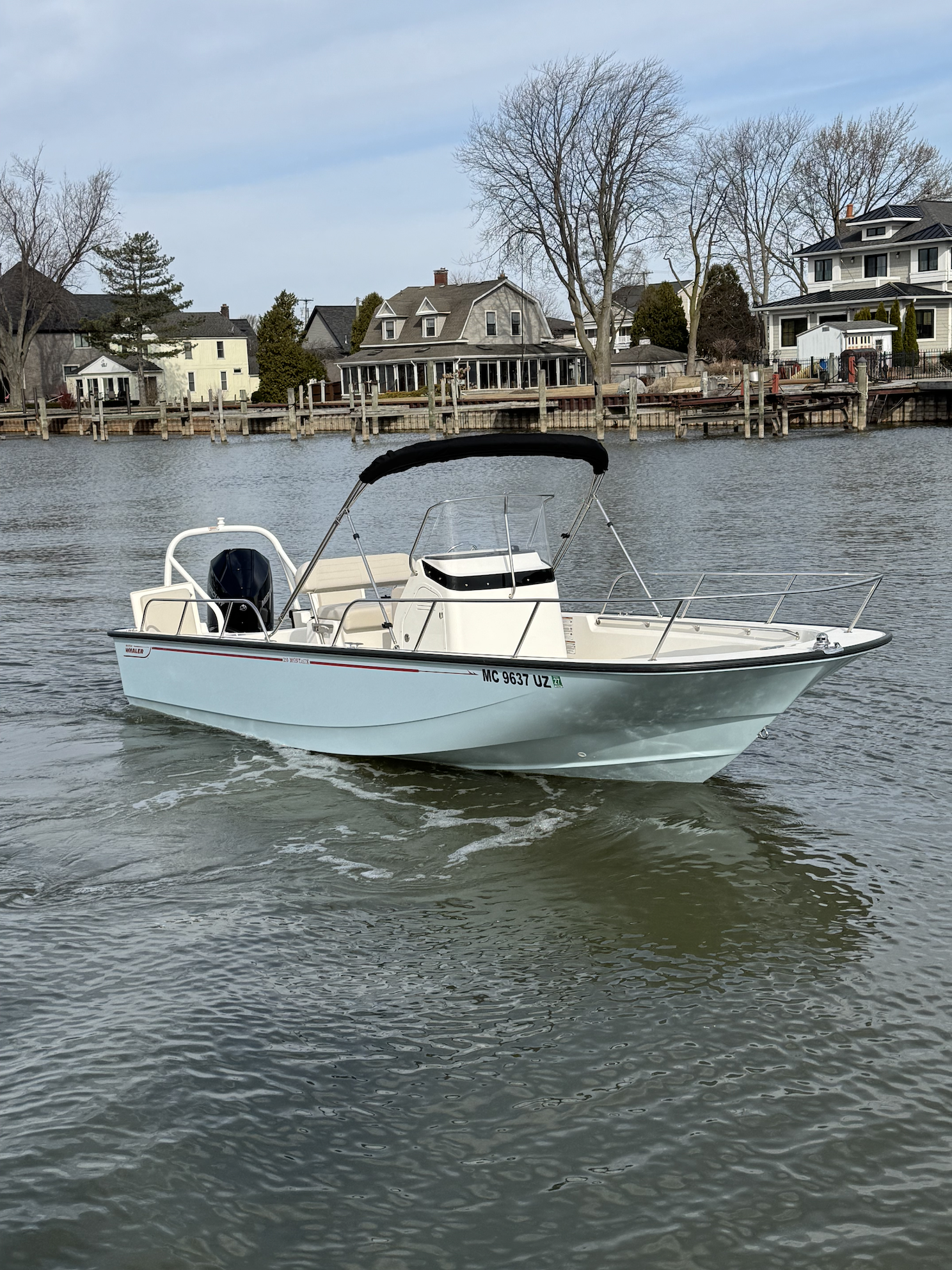210 Boston Whaler Montauk