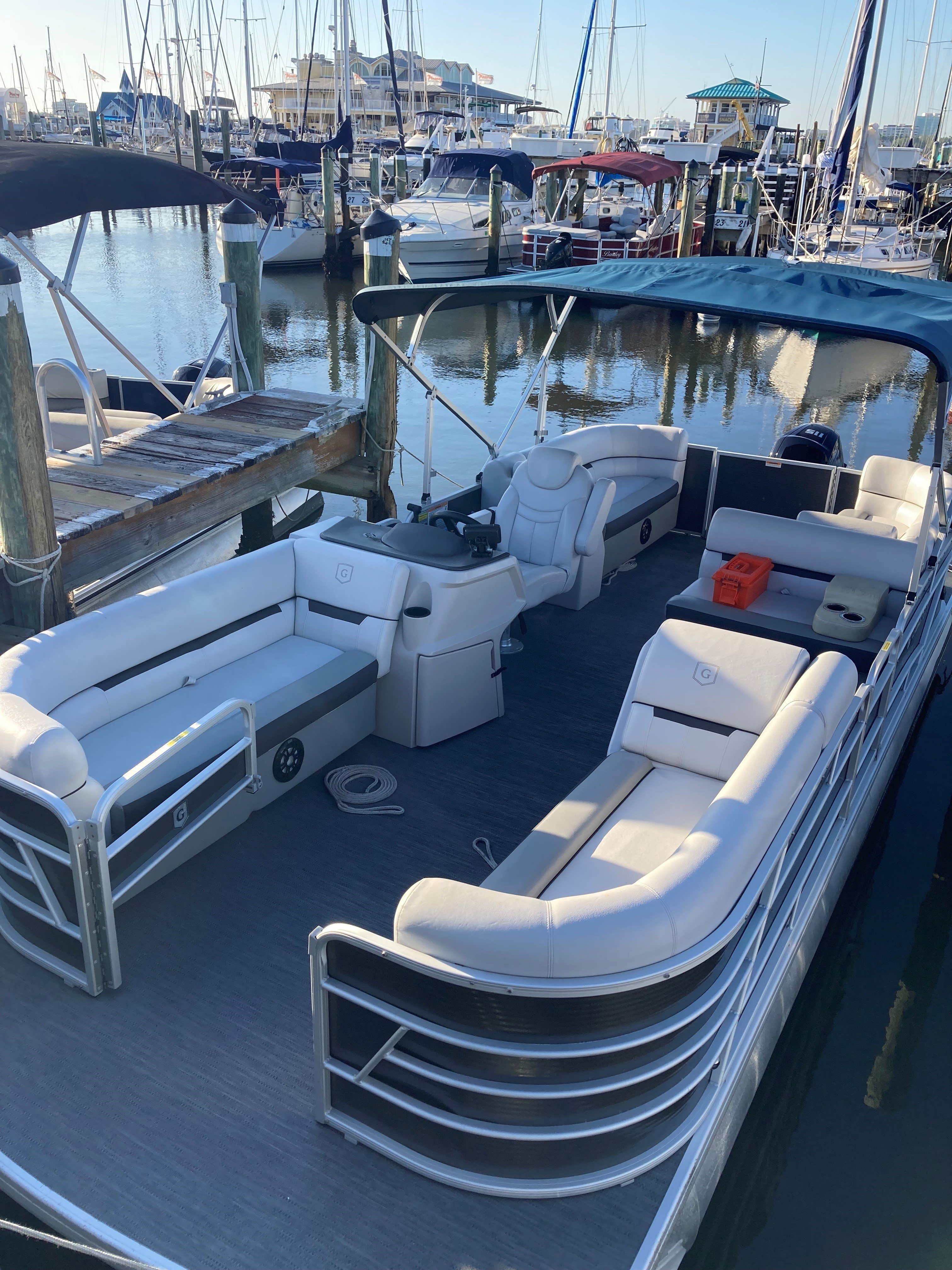 SHANGRI-LA  (22 FT Sweetwater Pontoon 115 HP - Fishing or Cruising)