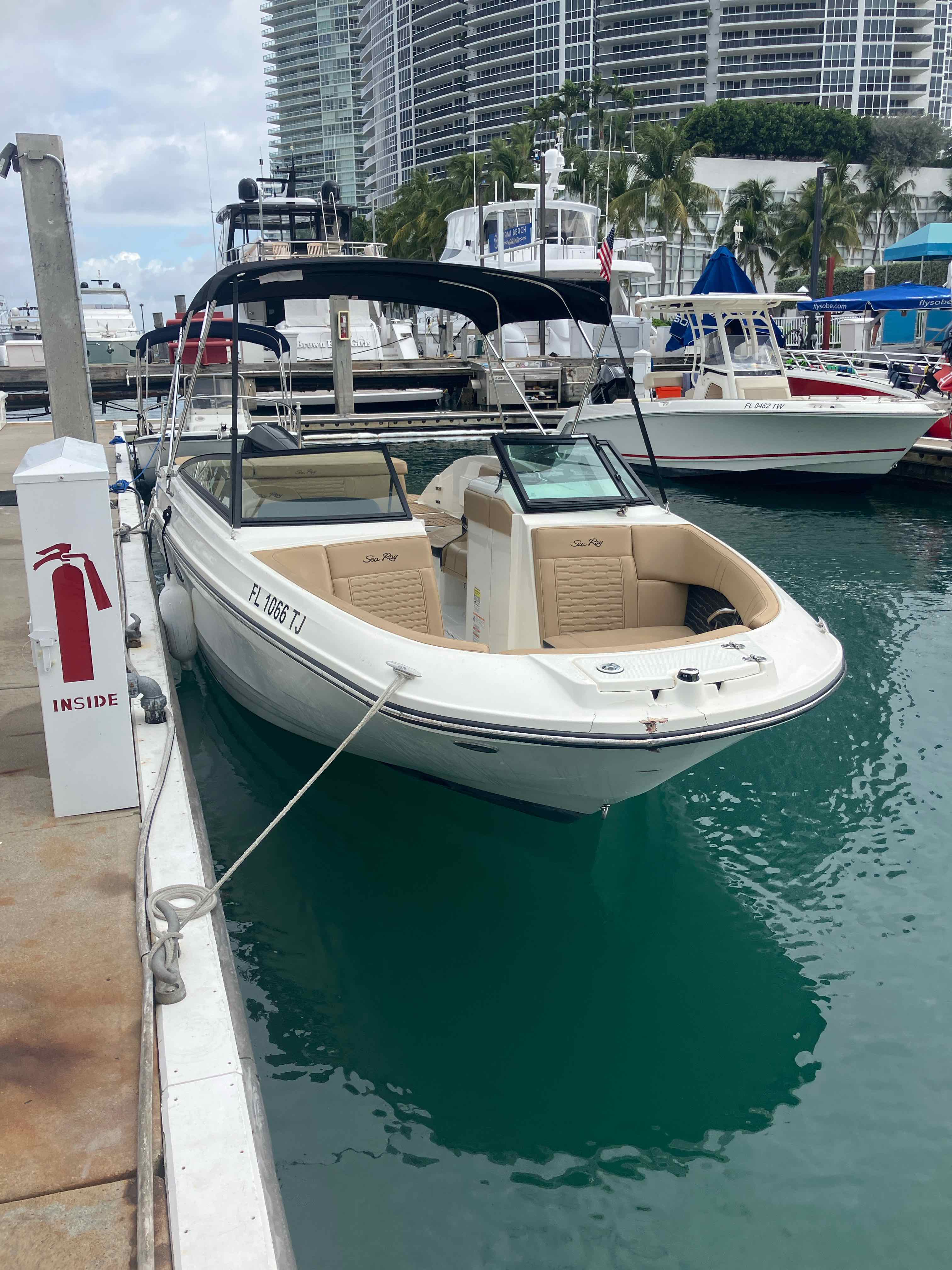 (SEFL) TIDE DOWN (23' Bowrider 200 HP - cruising)