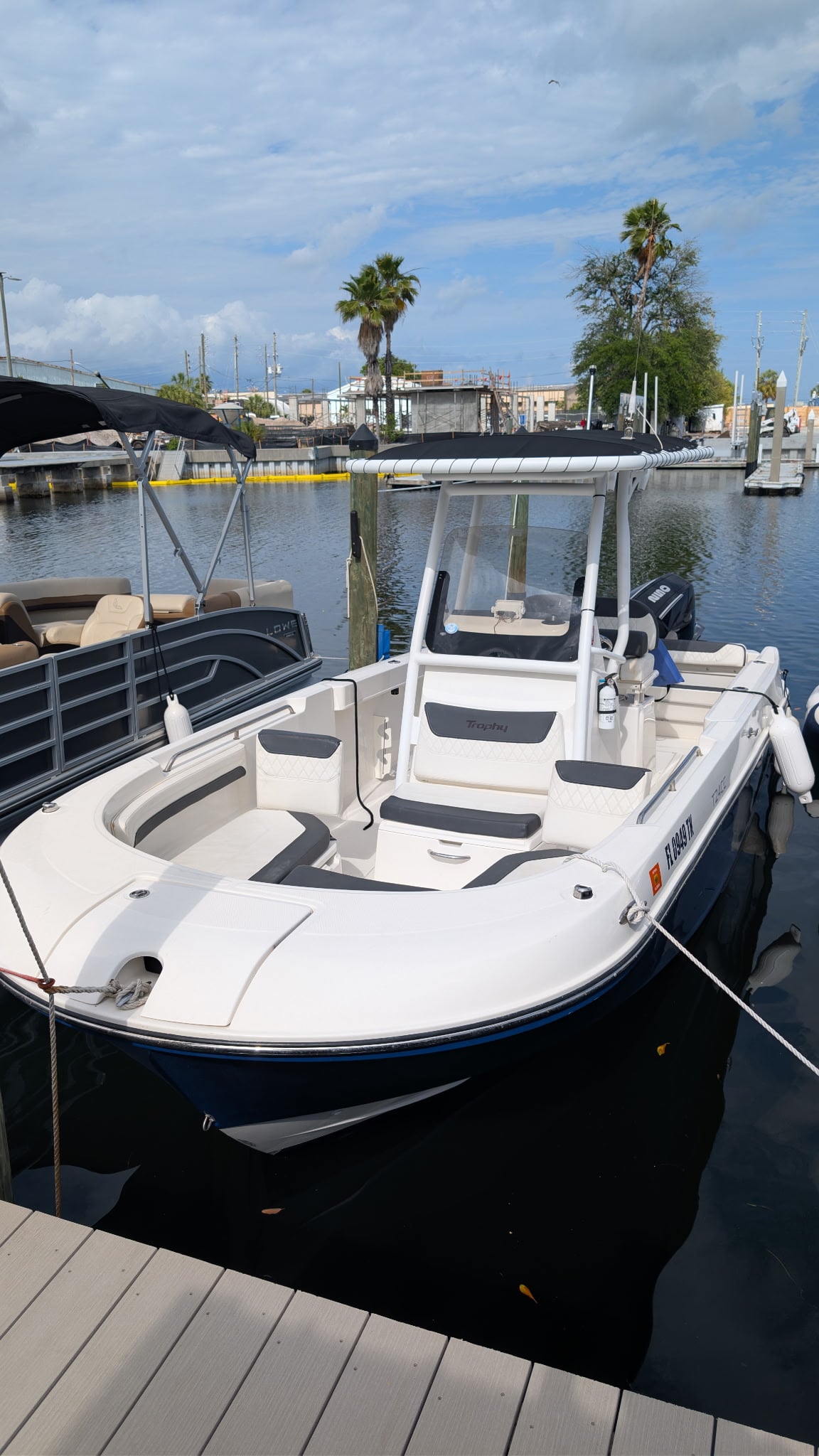 DEPTH LEOPARD (24' Bayliner Trophy T24 CC 250XXL Mercury)