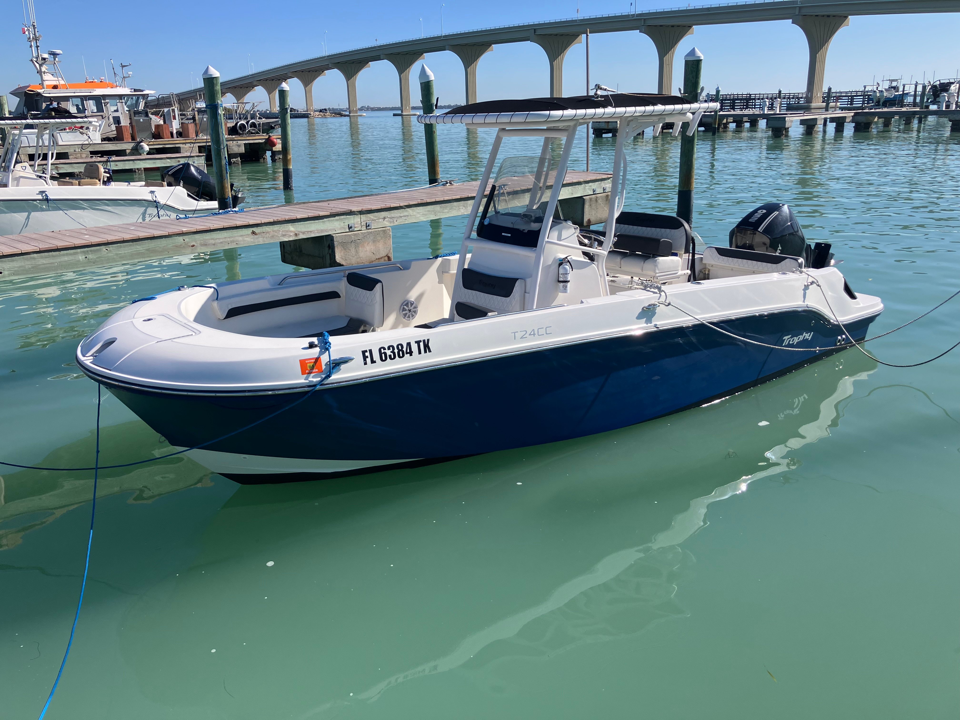Blue Knots - 24' Trophy Offshore CC (250 HP)