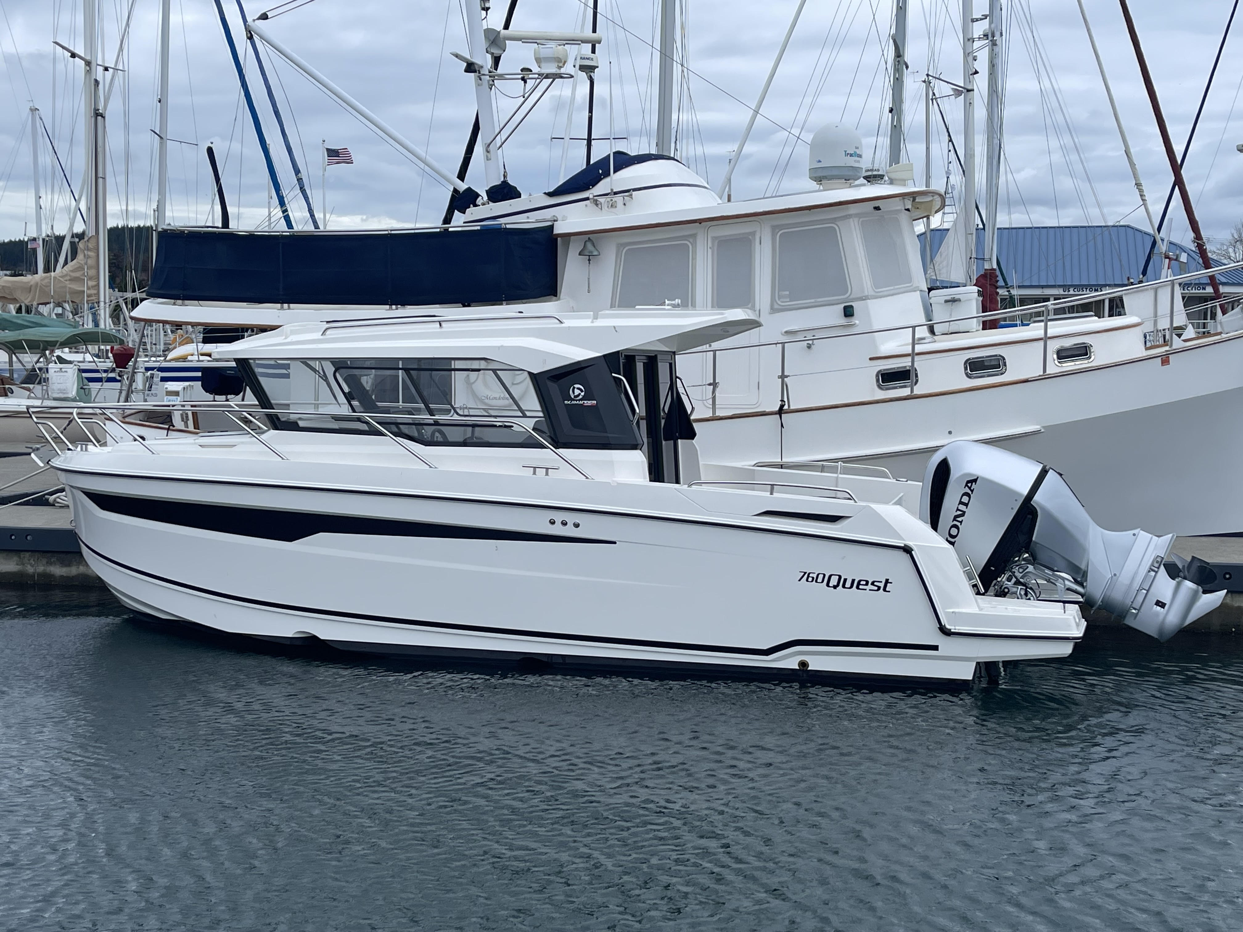 Seafari XL (Cruising Only) (Not Pet Friendly)