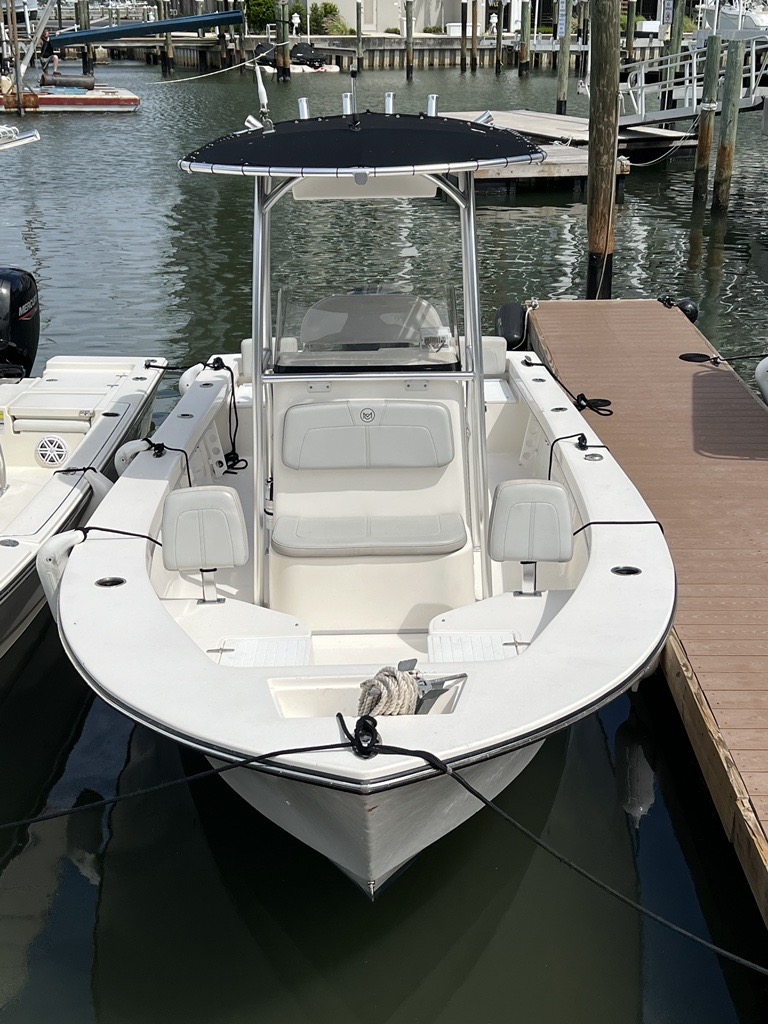 SAILOR SWIFT  (20' MAYCRAFT 208 CC 150XL MERCURY)