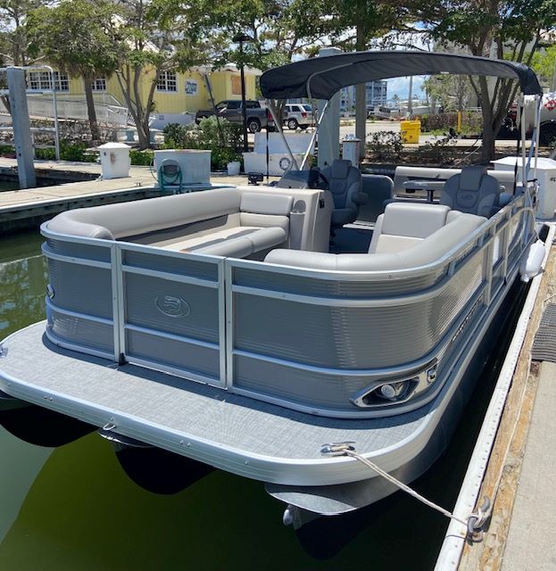 (SWFL) THE COMMISH (23 FT Princecraft  Tritoon 150 HP - Fishing or Cruising)