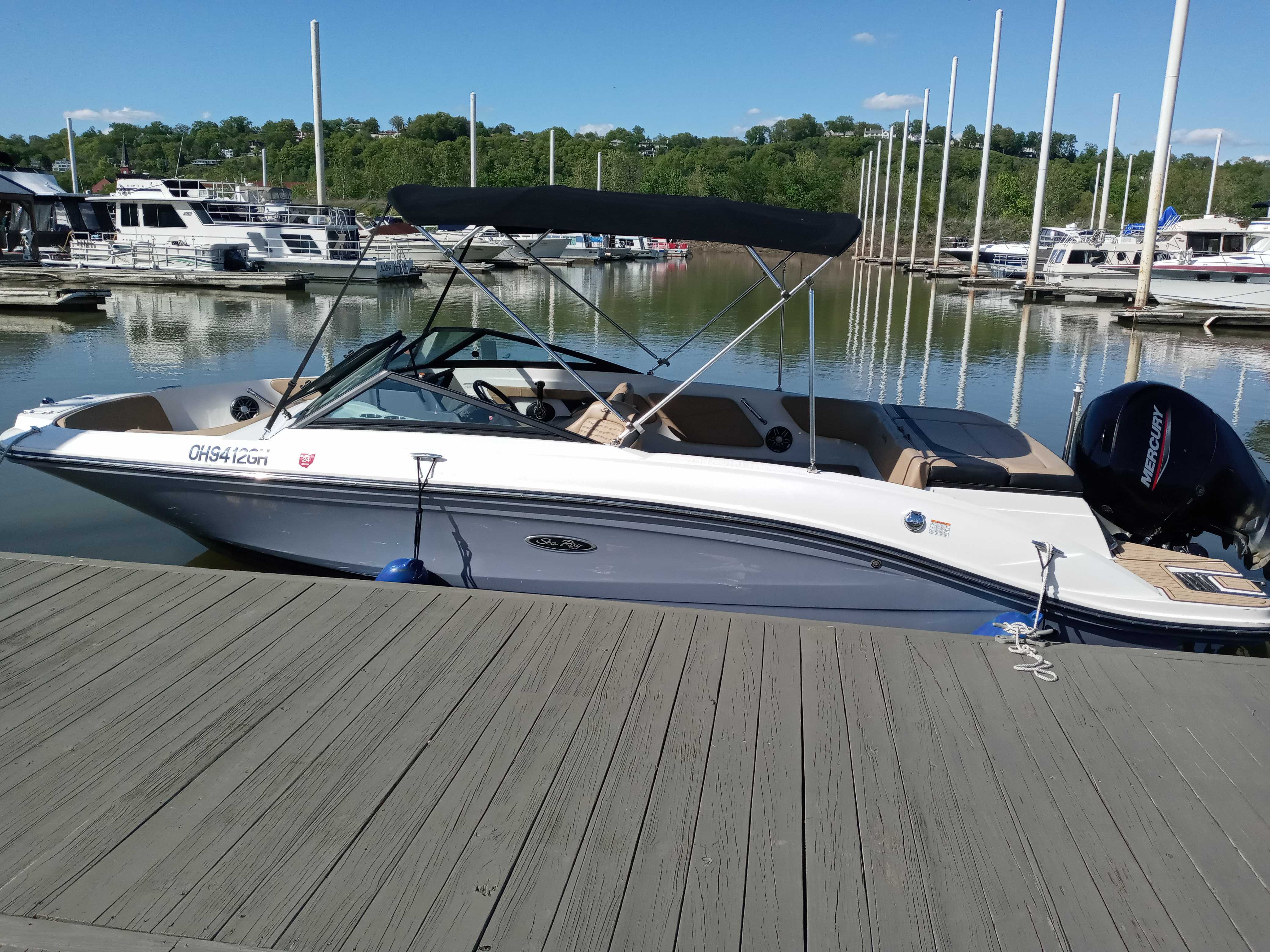 21' Bow Rider - 3018 (No Bimini)