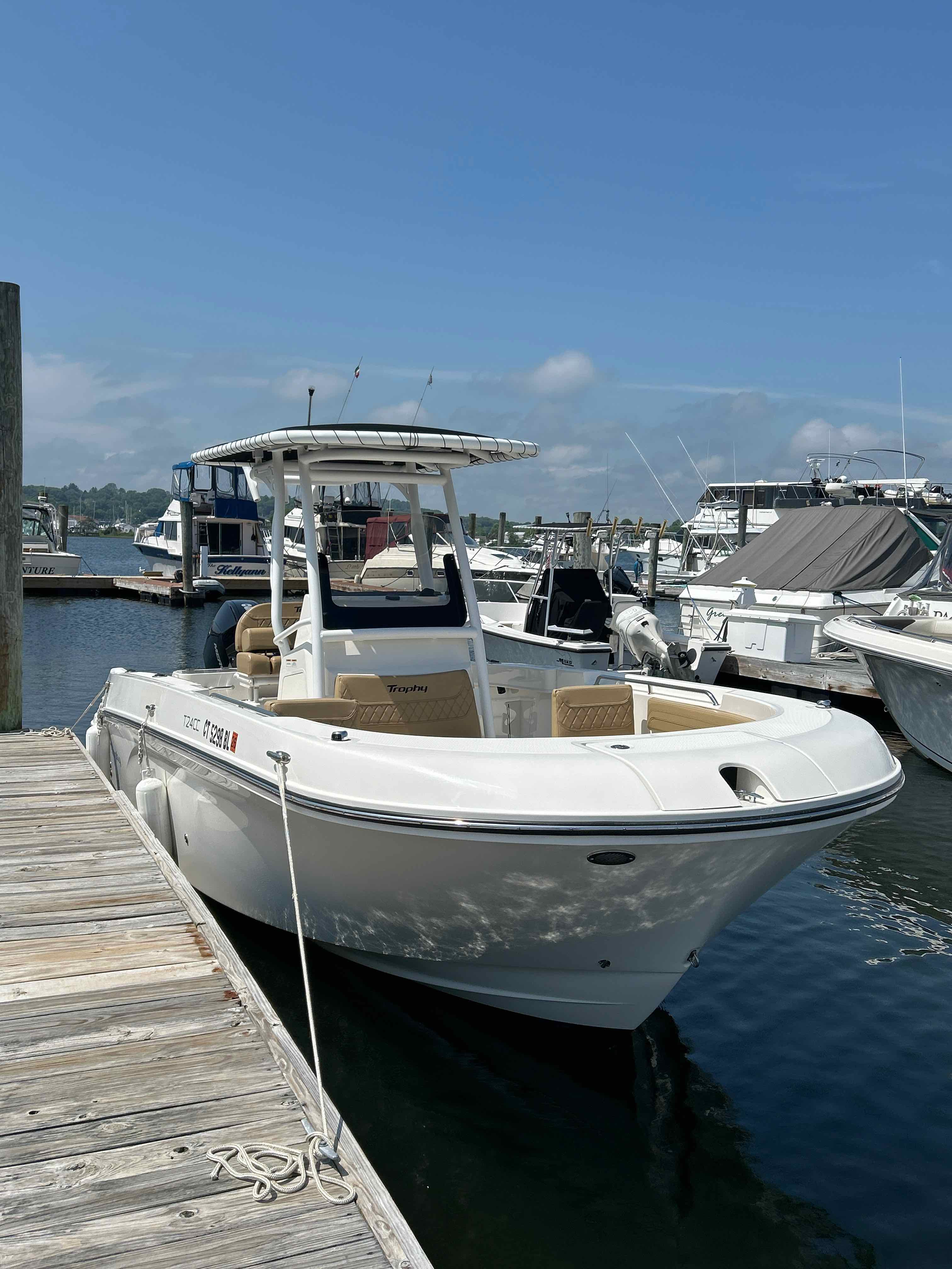 Rooster (CT) (24' Trophy Center Console 250 HP)