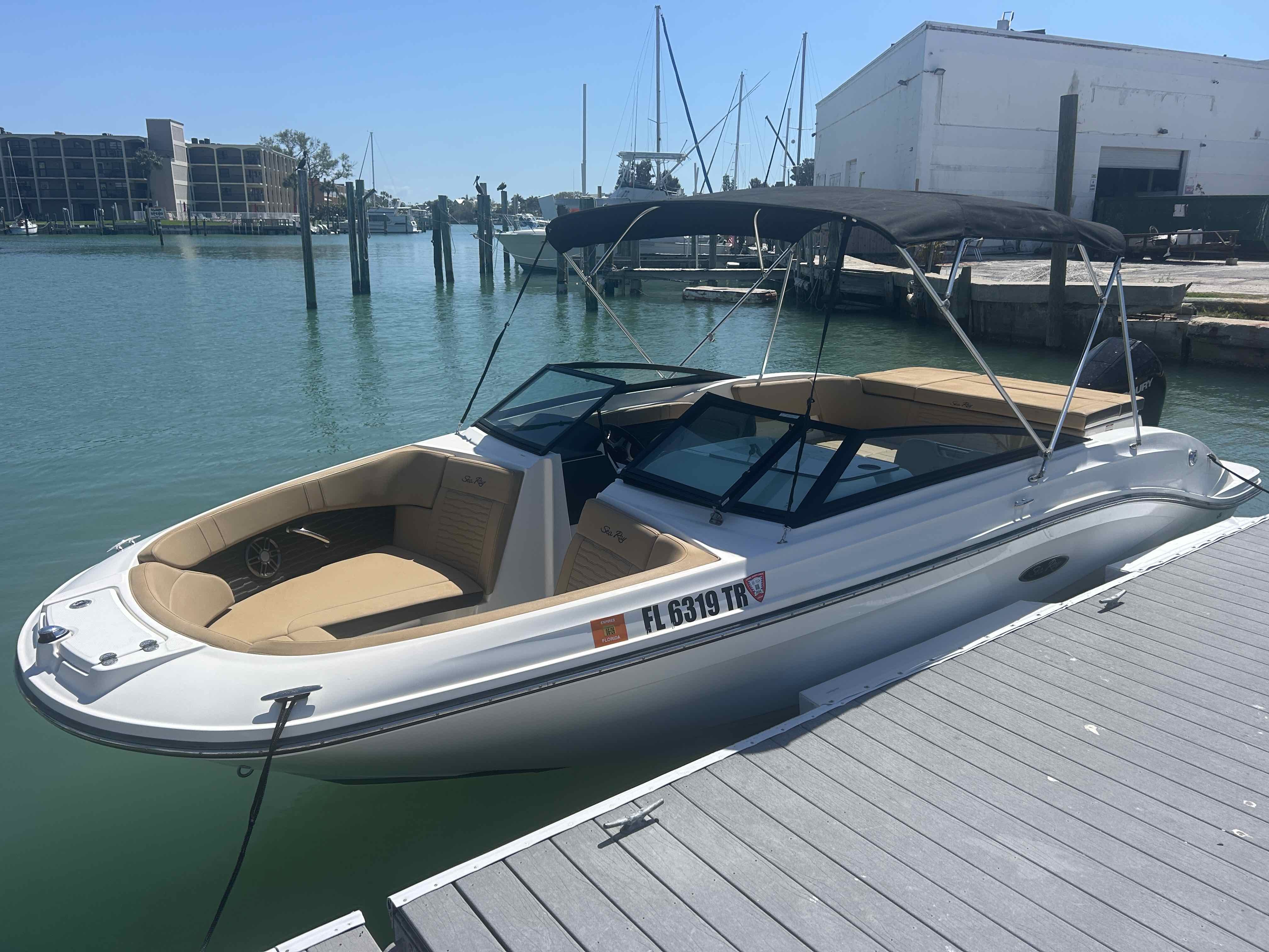 SHELL SEA - 23’ Sea Ray Cruiser (200 HP)