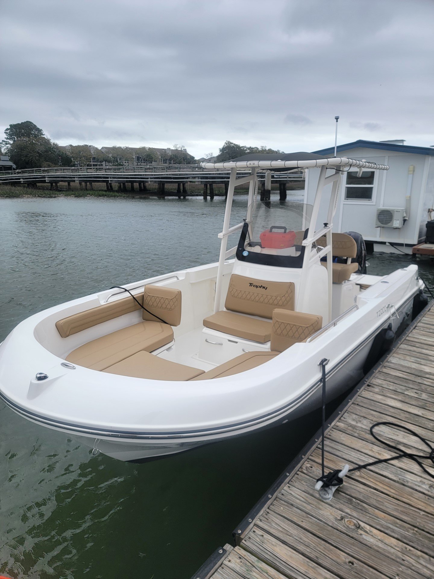 Island Freedom 2 (22FT Bayliner Trophy 22 Center Console - 150 HP~Fishing)