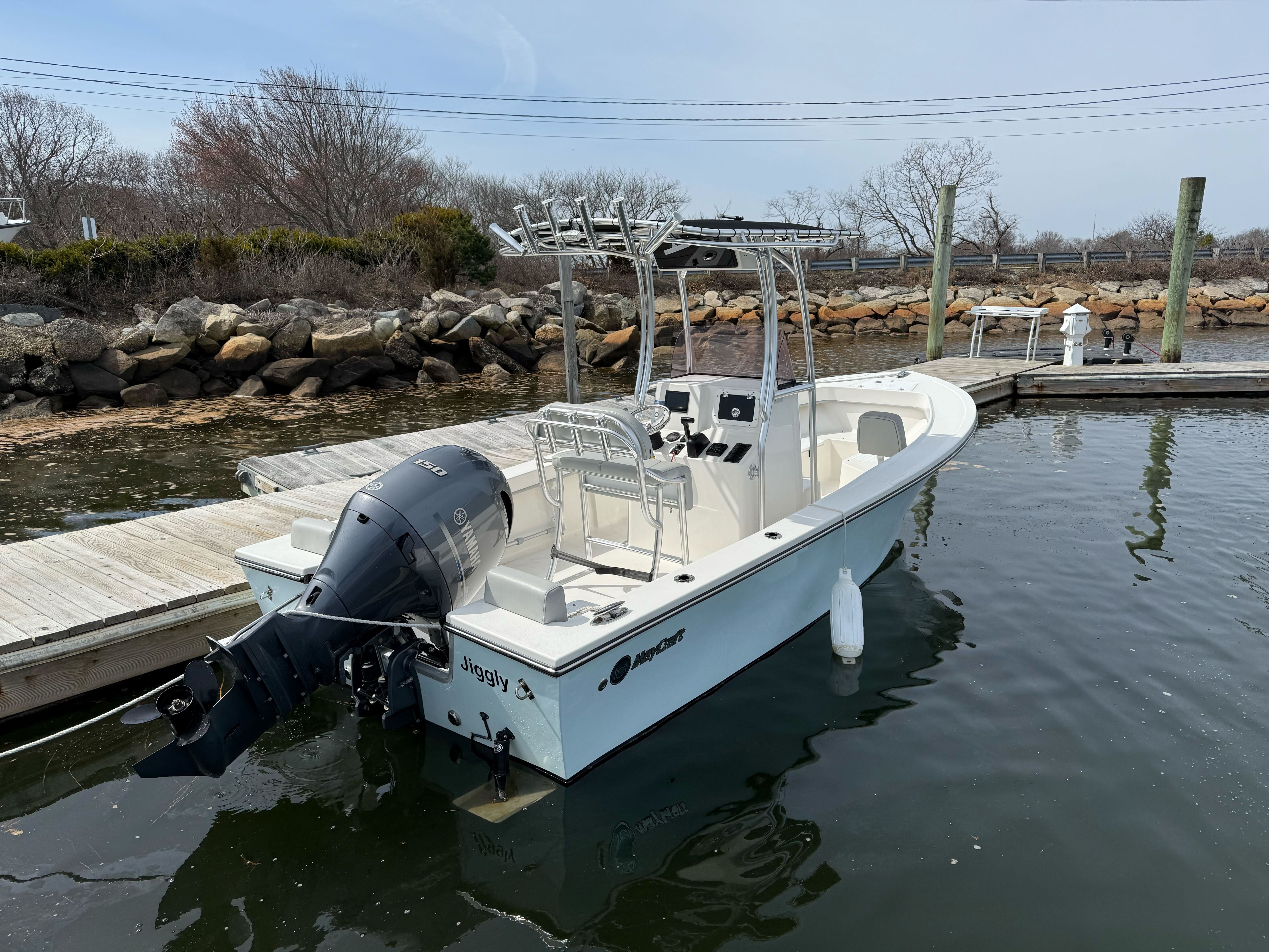 Jiggly - 20' CC - Fishing Oriented Boat