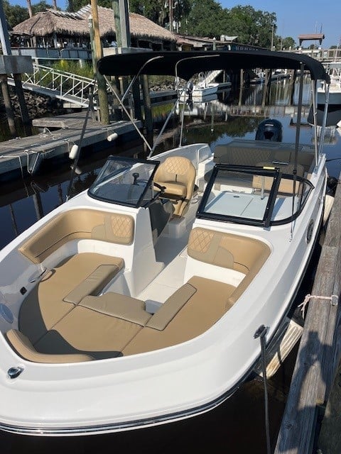 Freedom VI (22" Bayliner VR6 Bow Rider 150 HP )