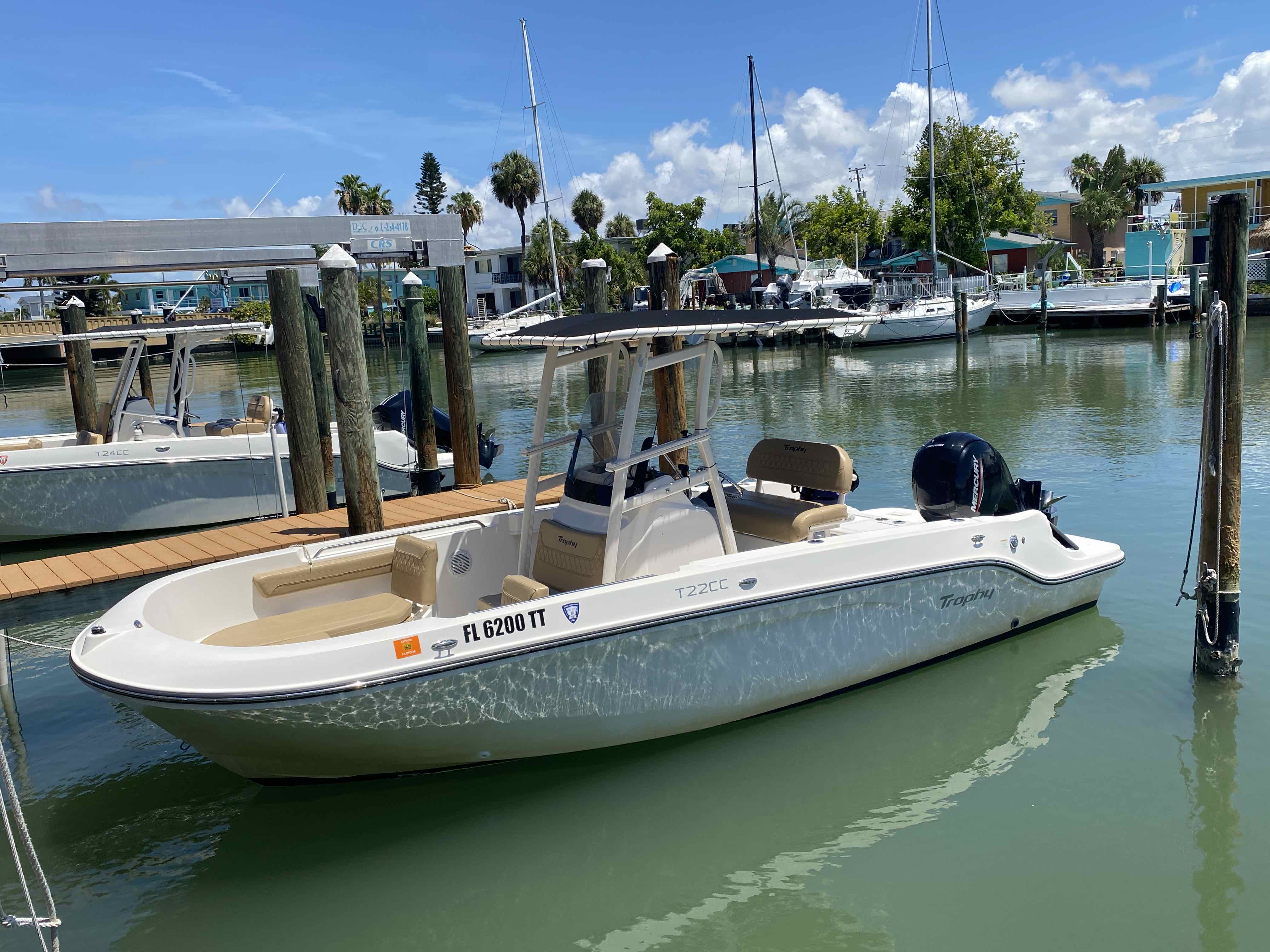 Reen Machine - 22' Trophy Center Console (150 HP)