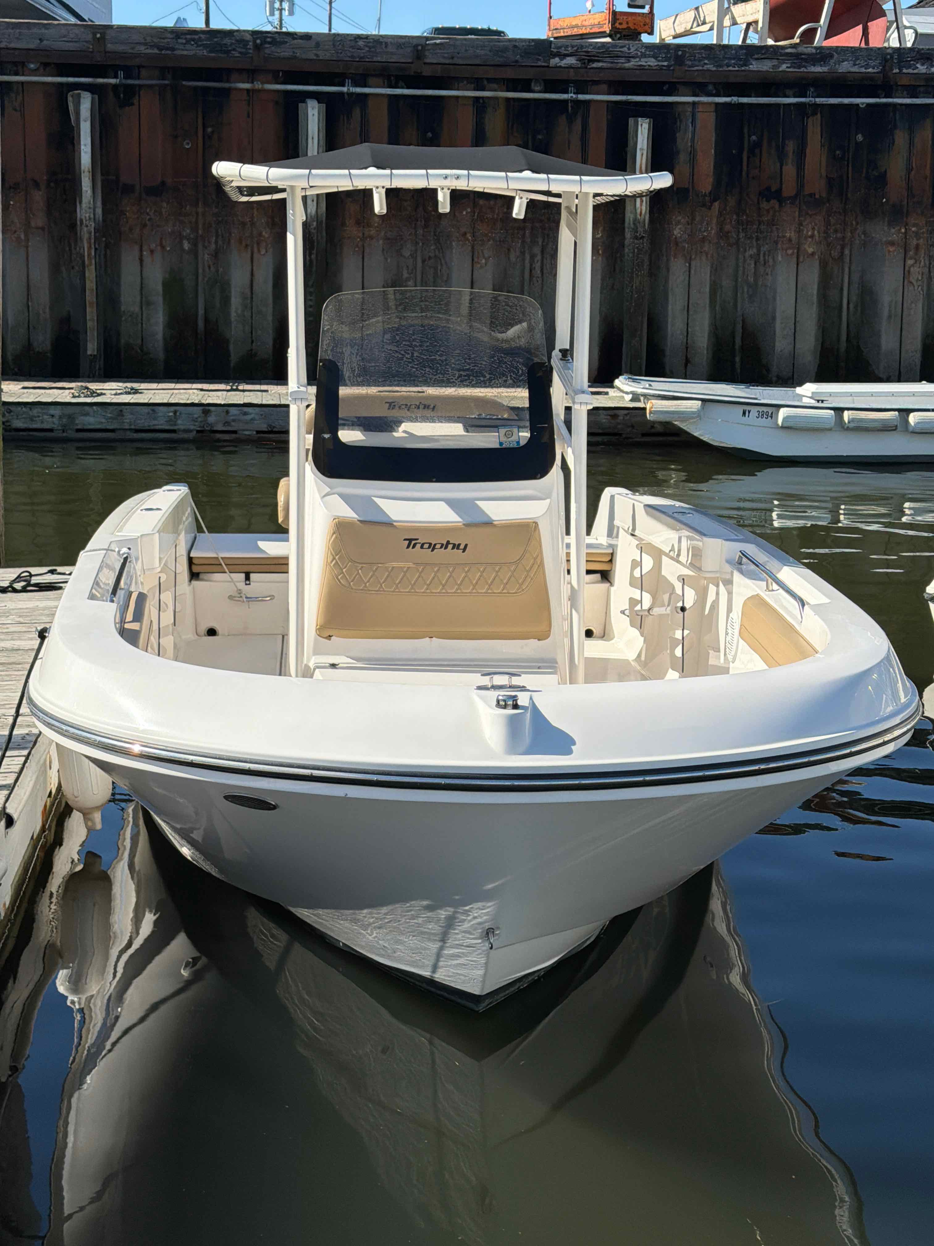 First Place (Bayliner T22)