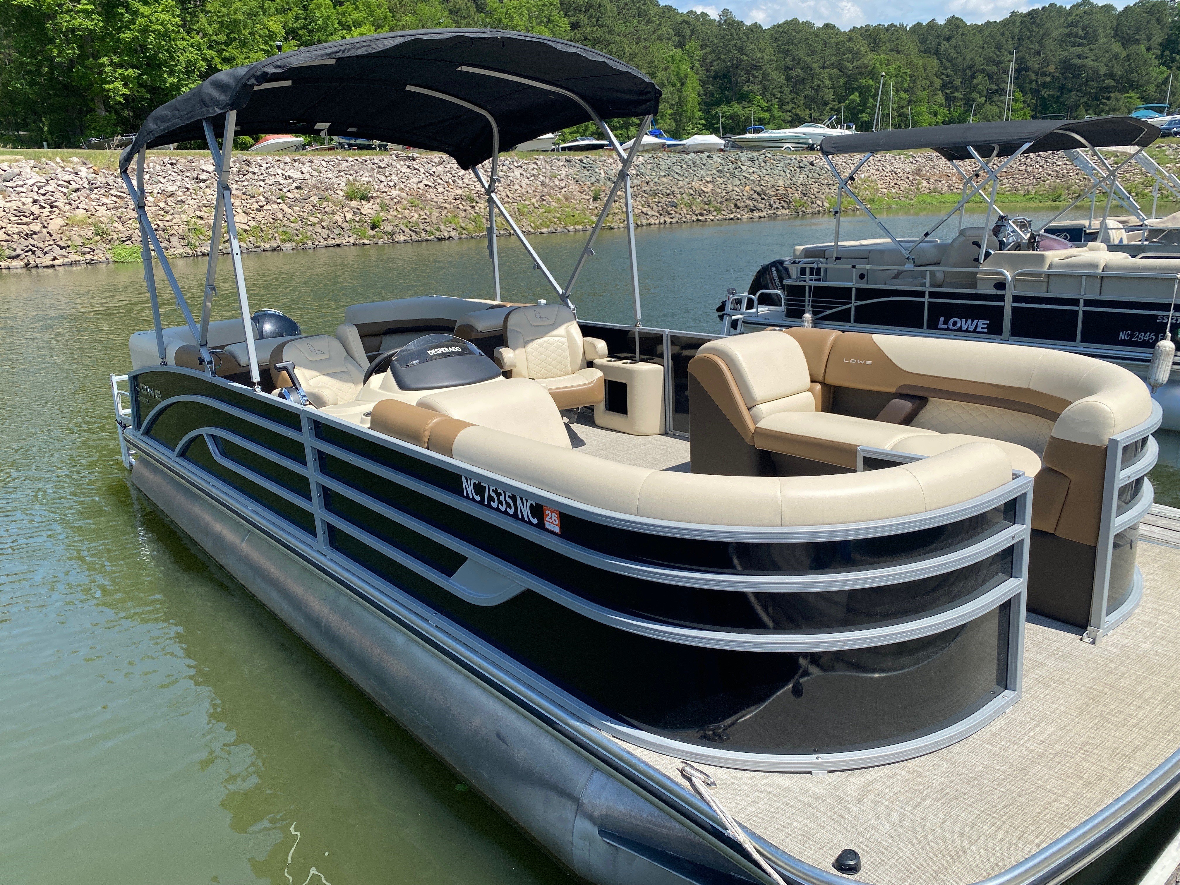 Desperado (24 FT Pontoon 115 HP - Fishing or Cruising)