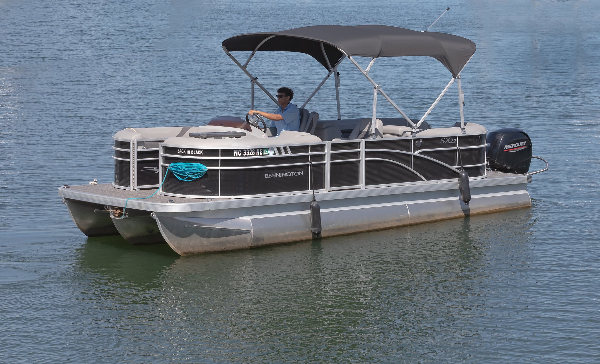 Back In Black [B] | 2024 Bennington 22SX Stern Radius