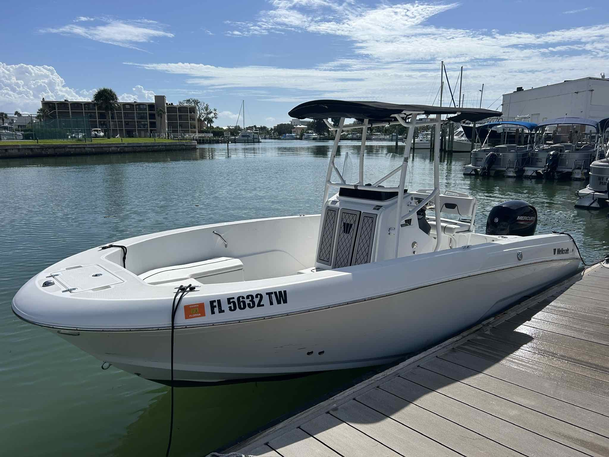 SEA DRIVE - 22’ Wellcraft Center Console (150 HP)