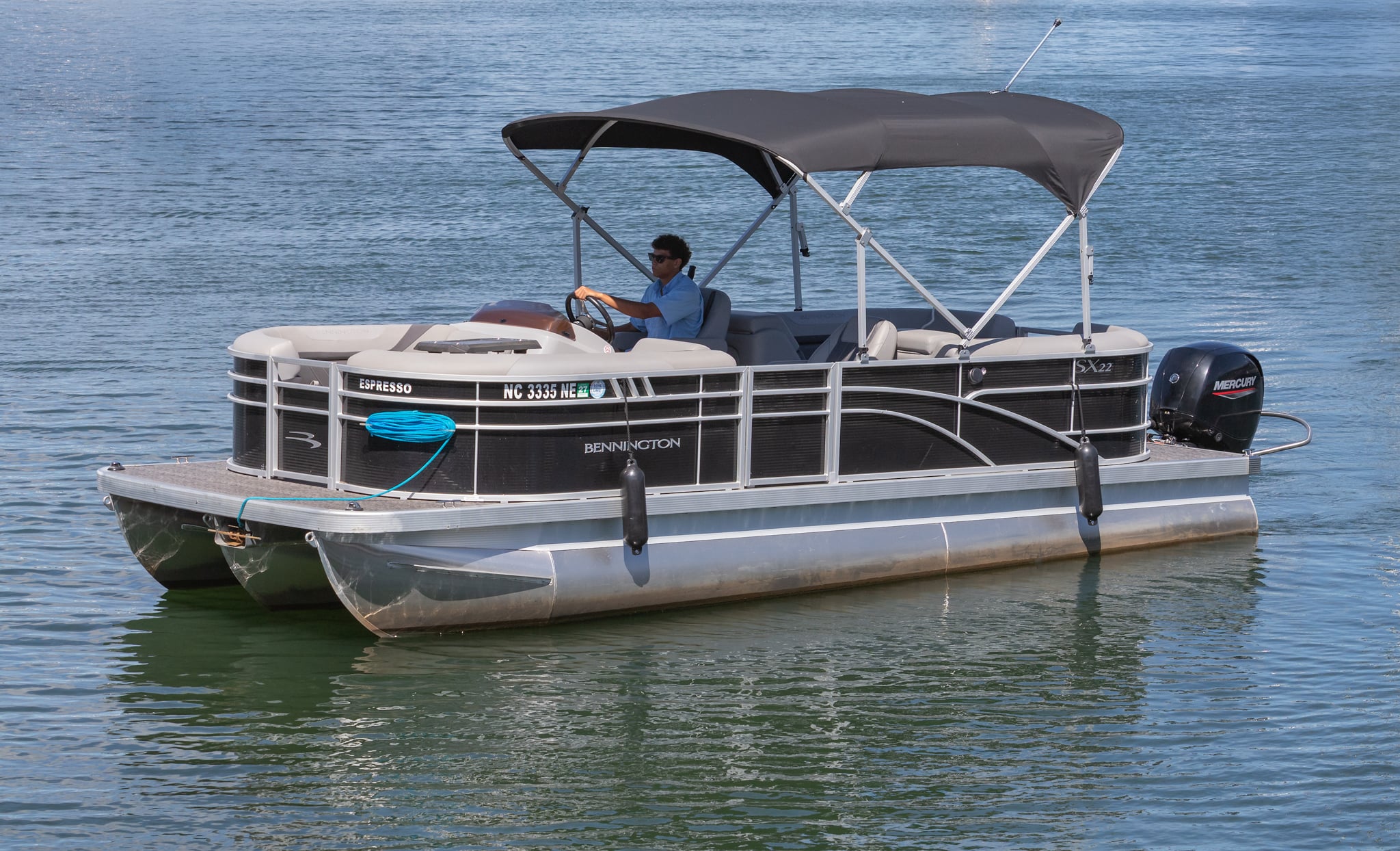 Espresso [B] | 2025 Bennington 22SX Stern Radius