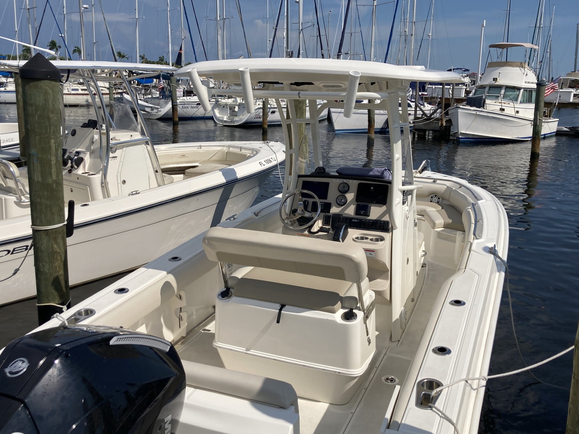 FIT TO BE TIDE (23' Boston Whaler Offshore Center Console 250HP - fishing)