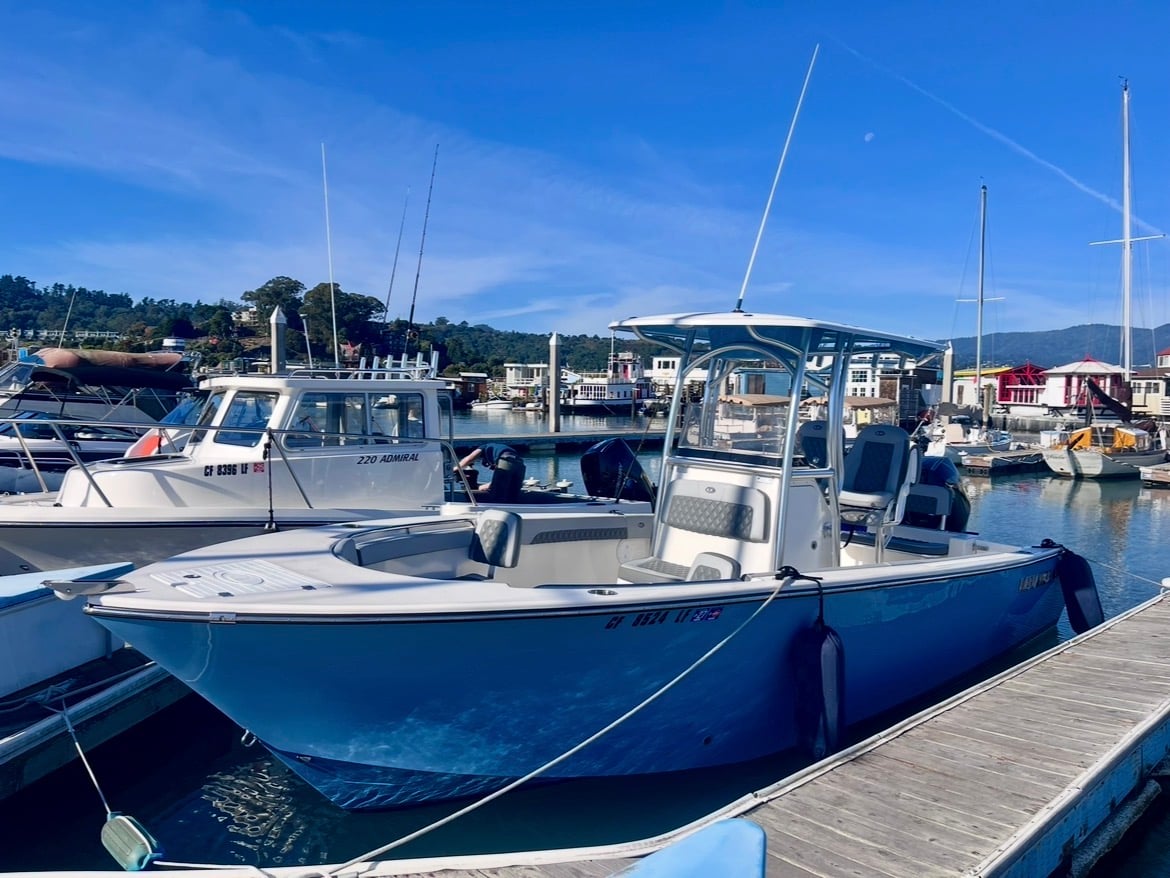 CTR7 - Defiance Catalina 240