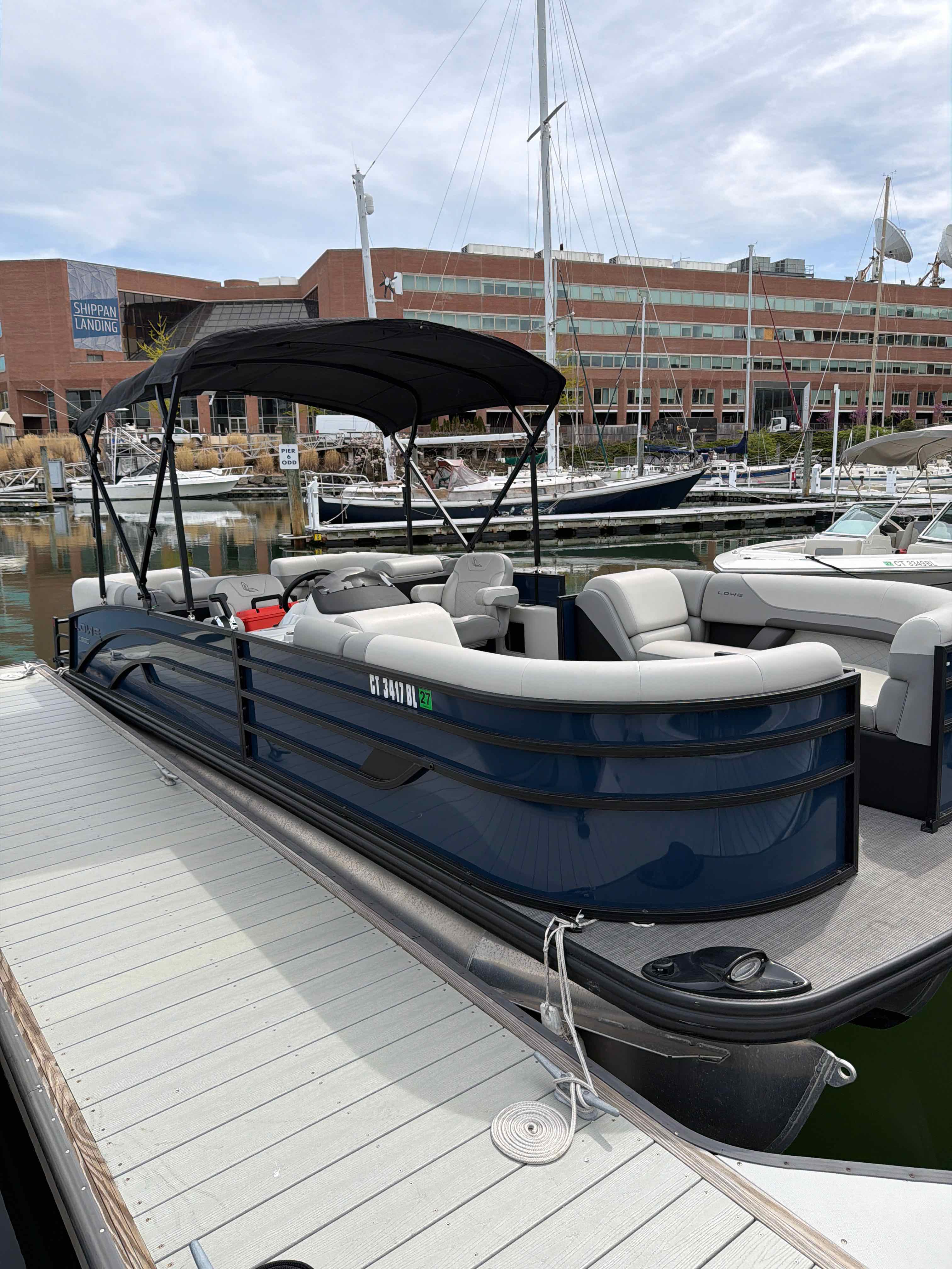 PURPLE HAZE (23' LOWE Tritoon -150HP-Cruising/Fishing)