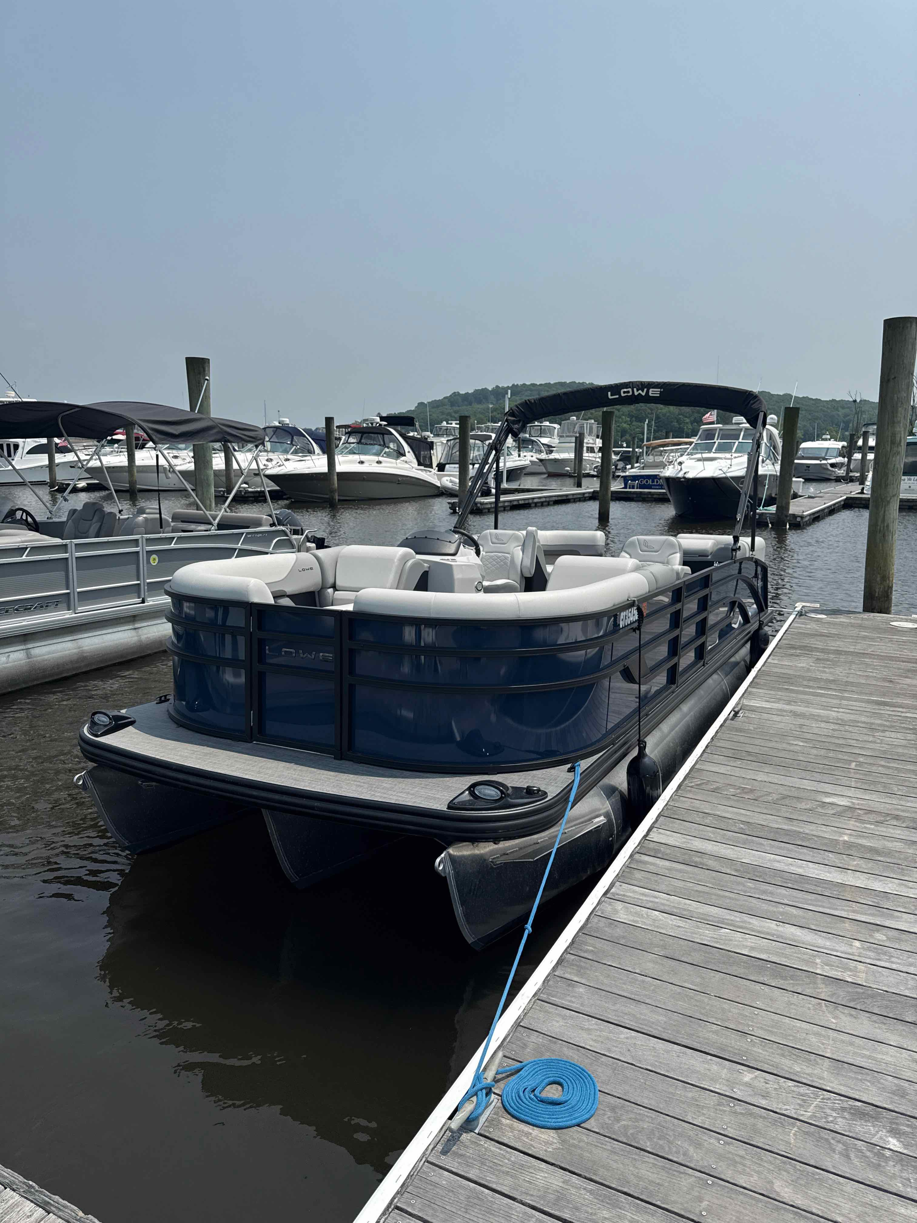 SMOOTH OPERATOR (23' LOWE Tritoon -150HP-Cruising/Fishing)