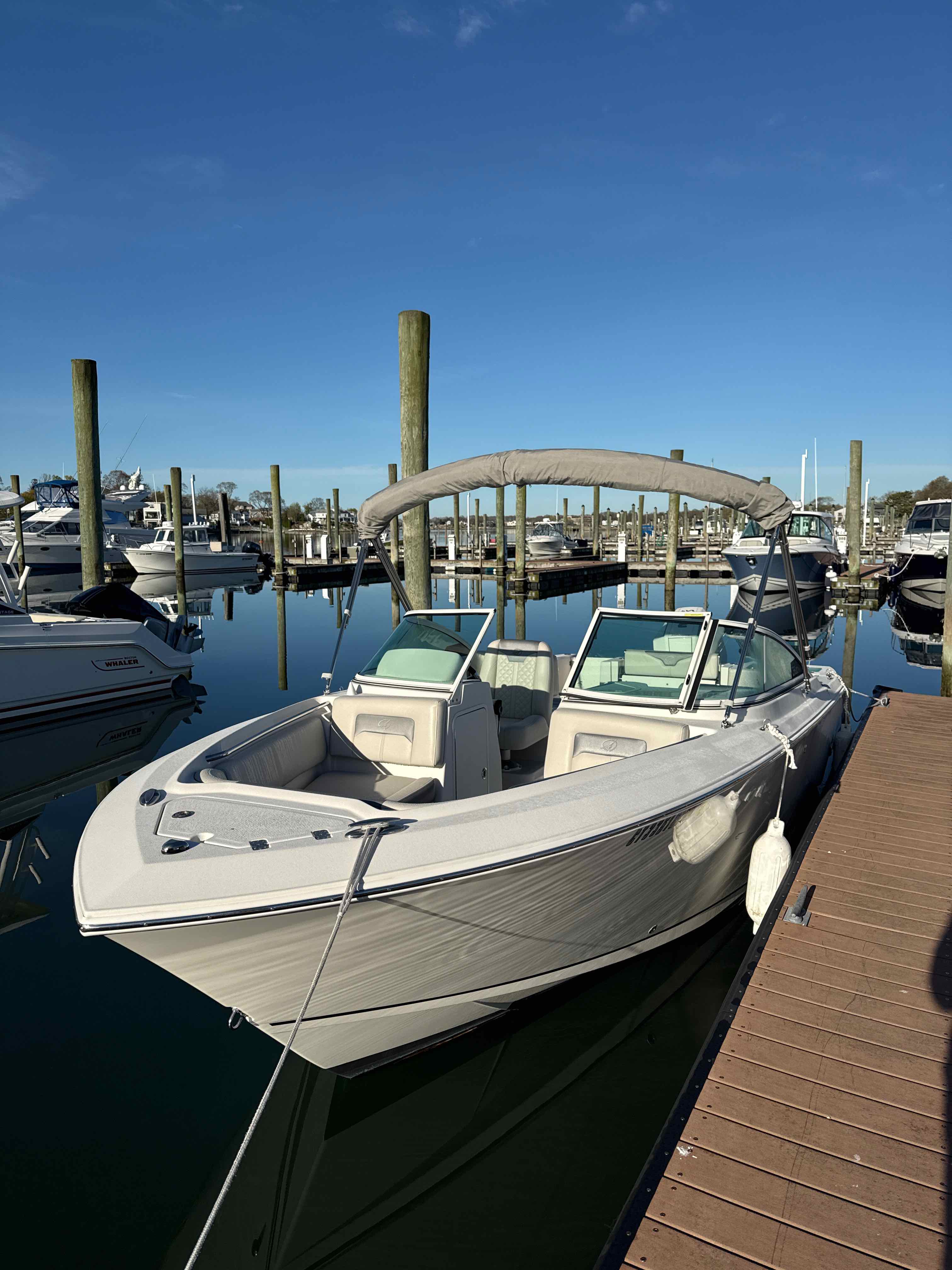 ALPHA (23' Sailfish Dual Console 200HP) Bay Only