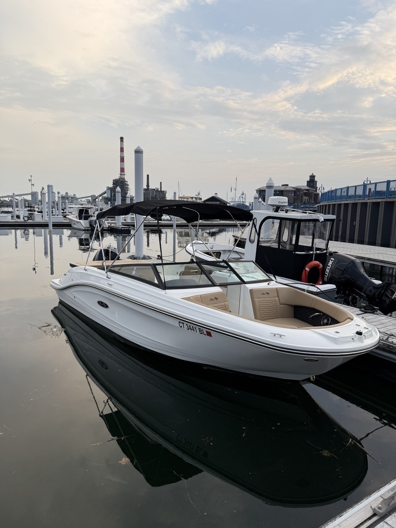 SAVANNAH (2025 SEA RAY SPX230 200 MERC)