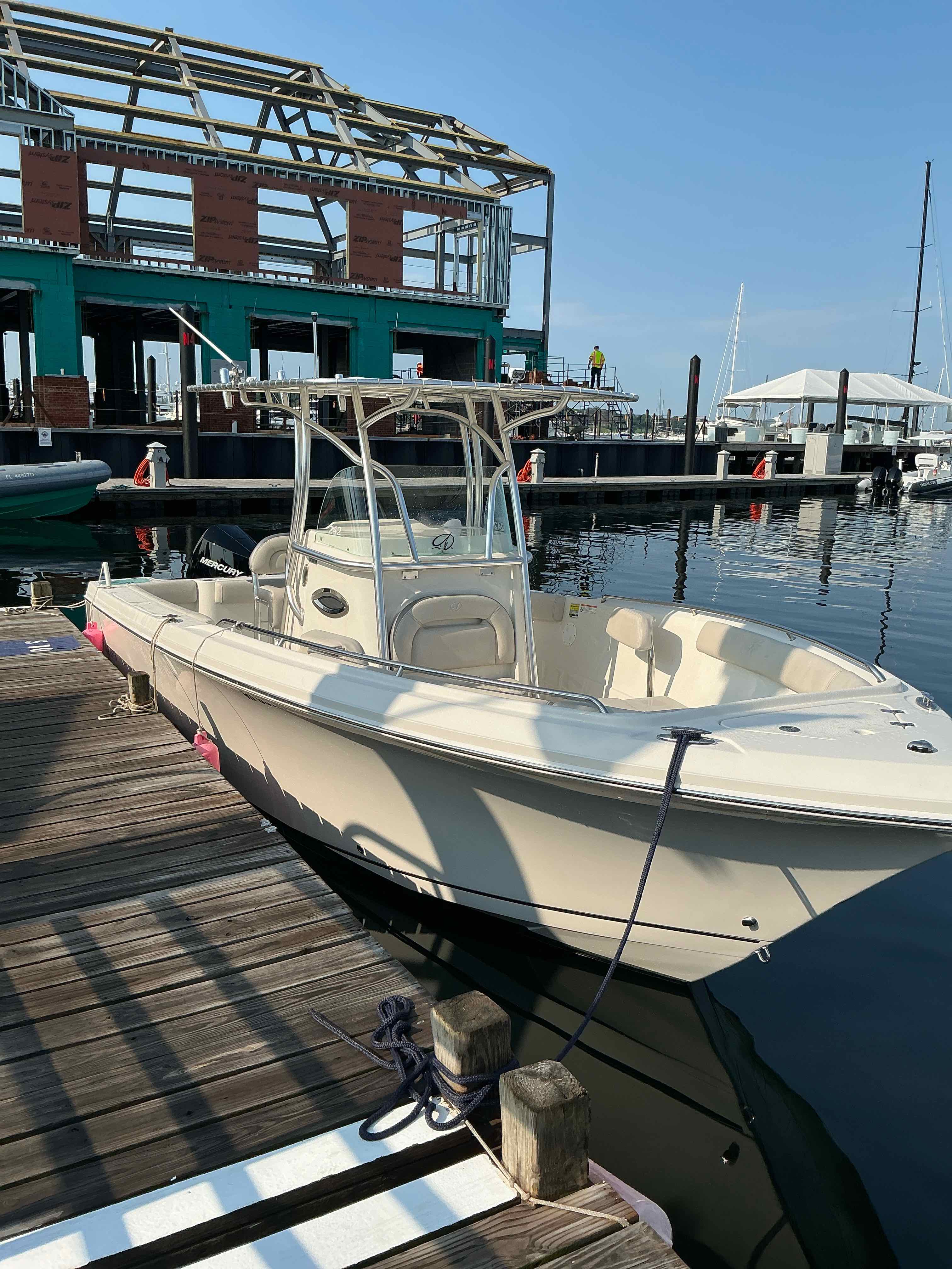 FRESH CATCH (24' Sailfish 242CC 250XXL Mercury)