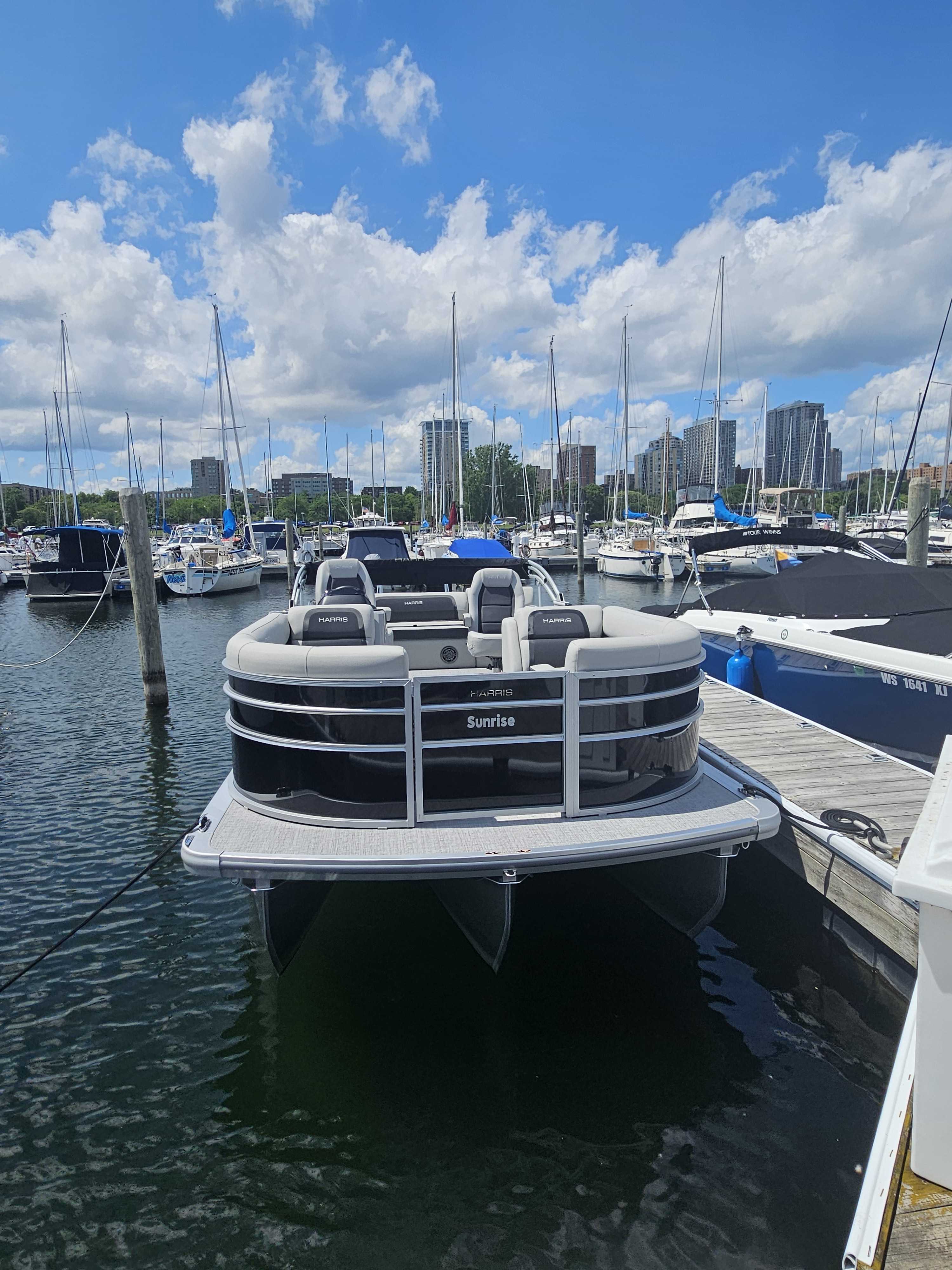 SUNRISE (23' Harris 2025 Tritoon 150 HP Cruising only No Fishing