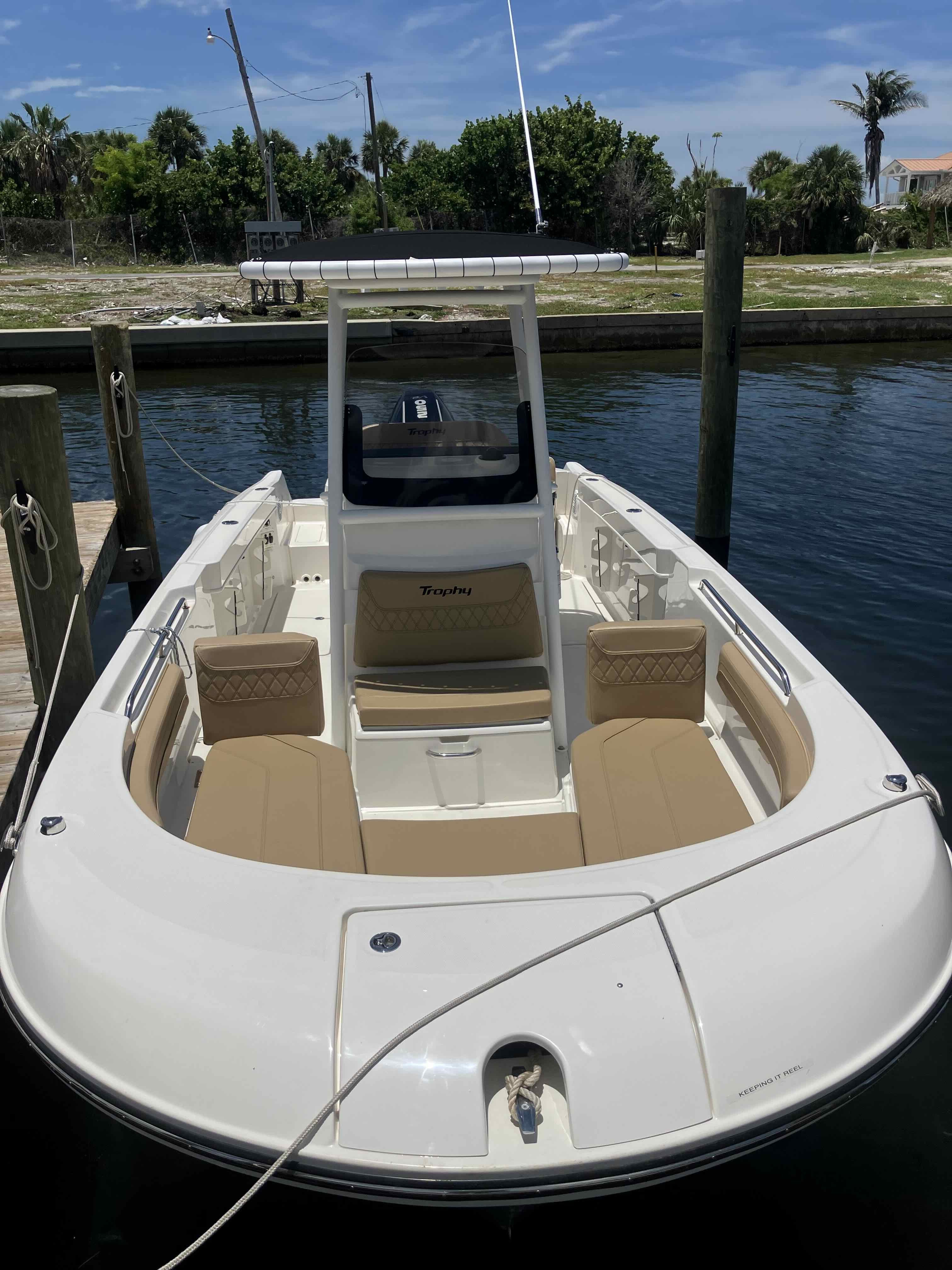 KEEPING IT REEL (24' Bayliner Trophy T24 CC 250XXL Mercury) (Offshore)