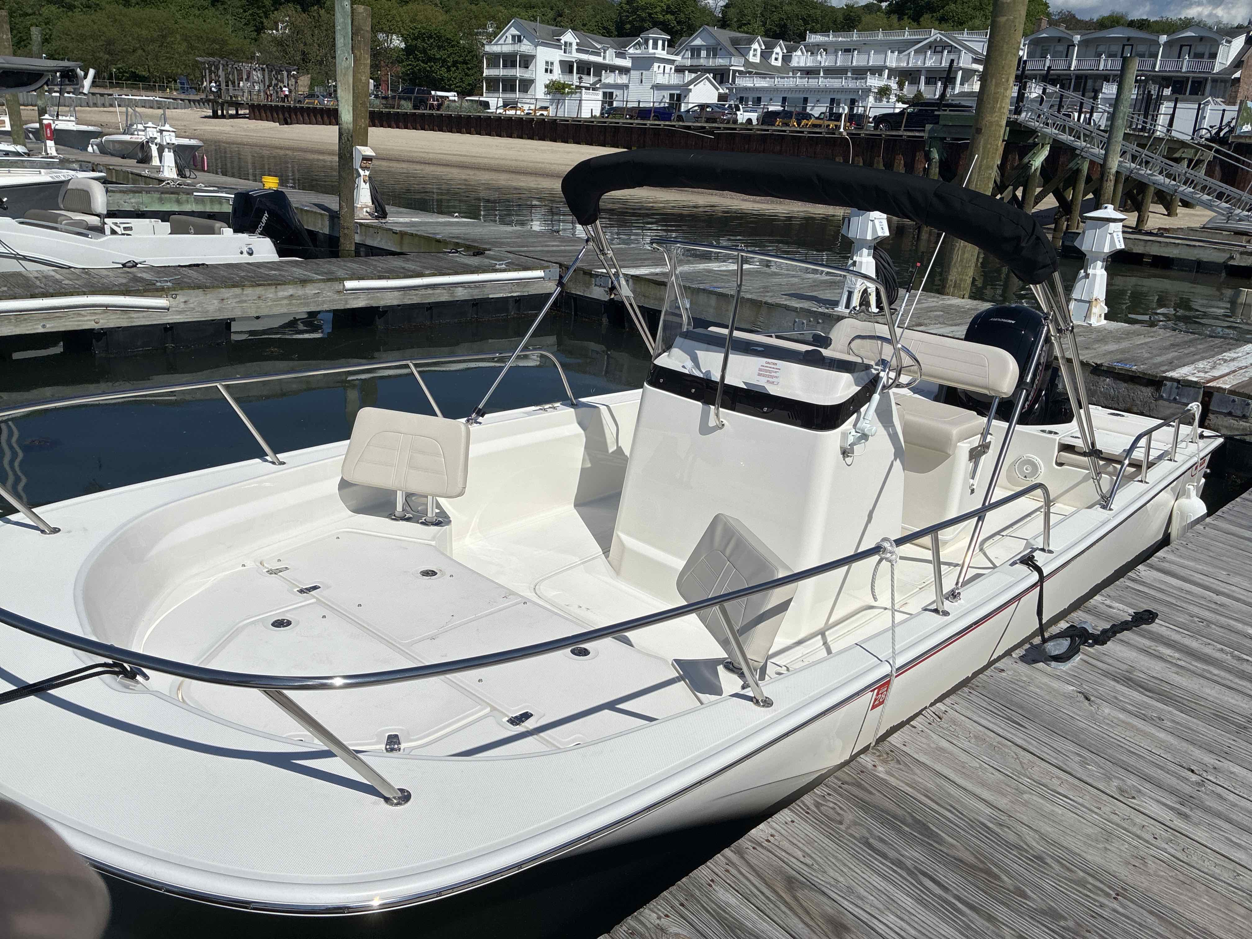 WOOBY  (21' Center Console-Boston Whaler- 150 HP-Fishing)