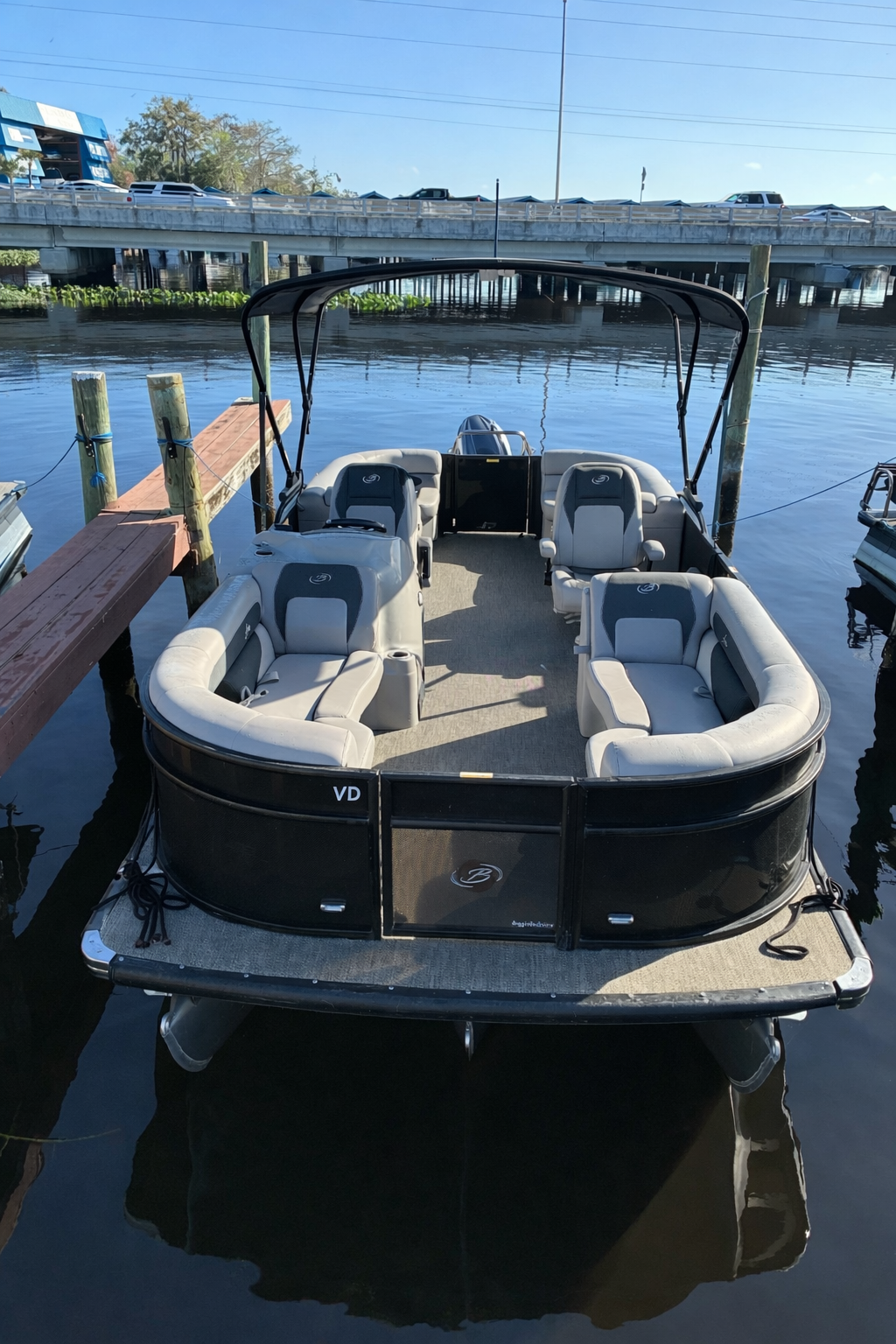 Vitamin D- Pontoon