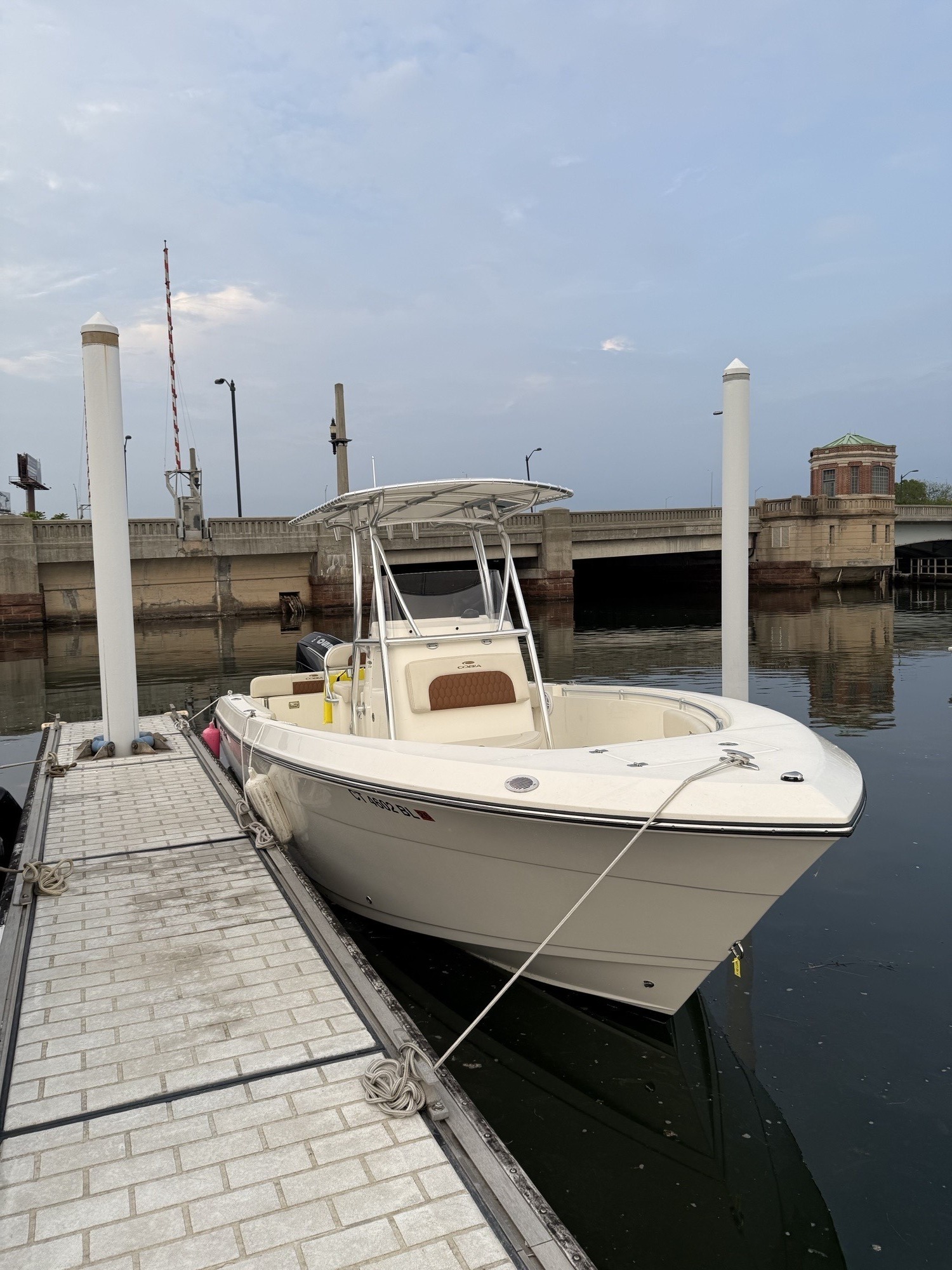 LET'S GO! (23' COBIA 237 CC 250XXL MERCURY)