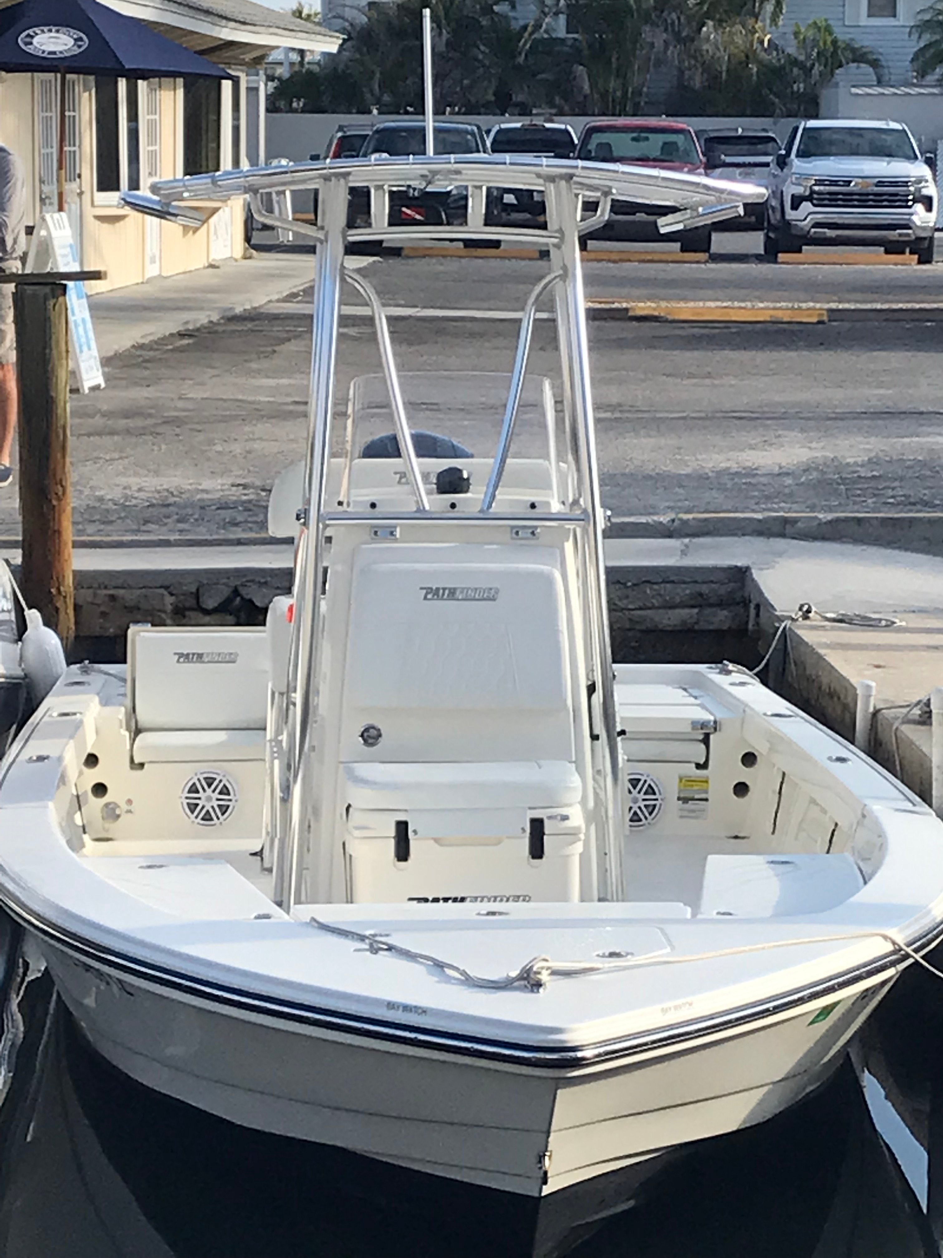 Bay Watch (22FT Center Console Pathfinder 150 HP INSHORE ONLY Fishing/Cruising)
