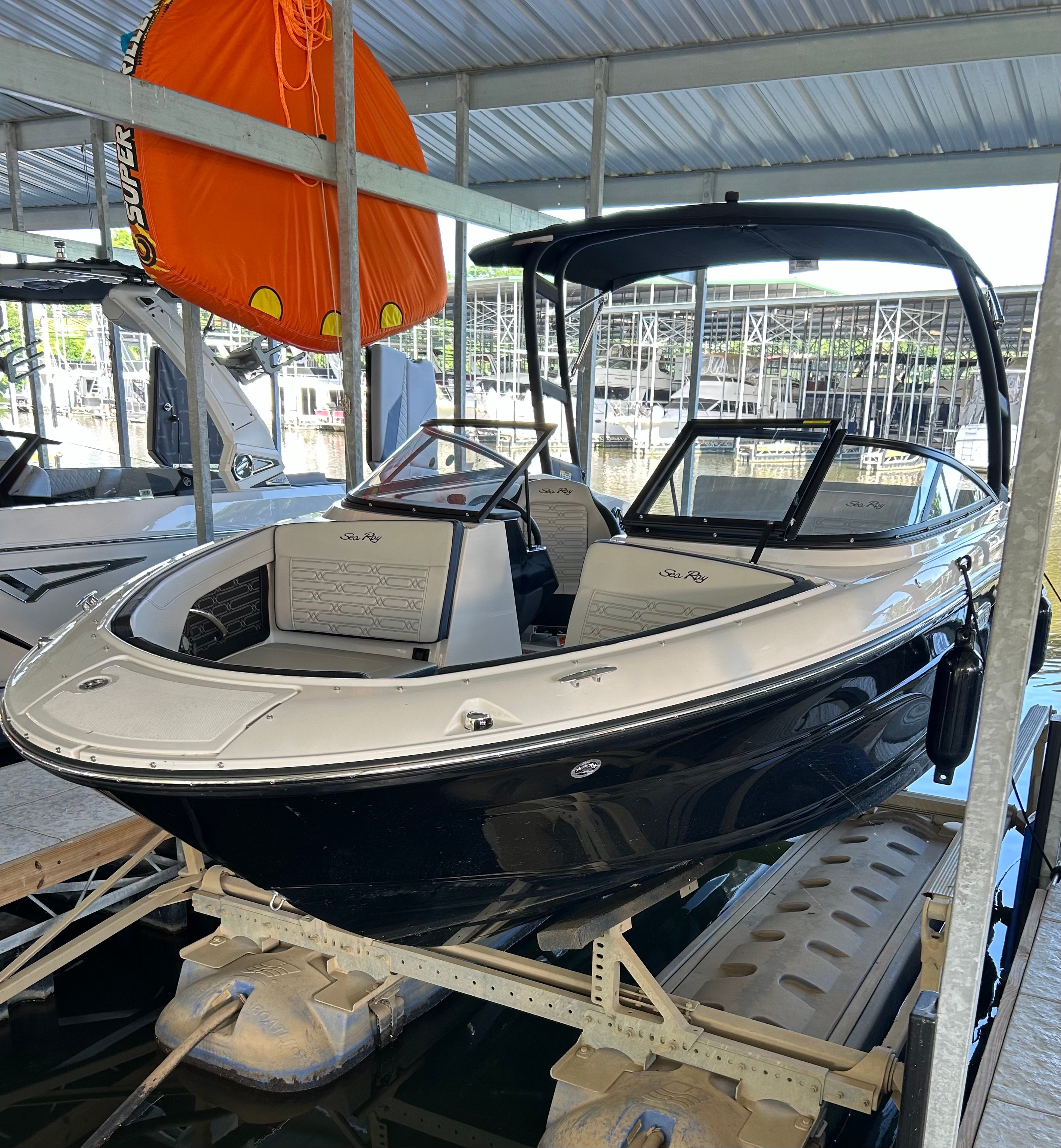 Sirius Black - Sea Ray 210 - Bowrider