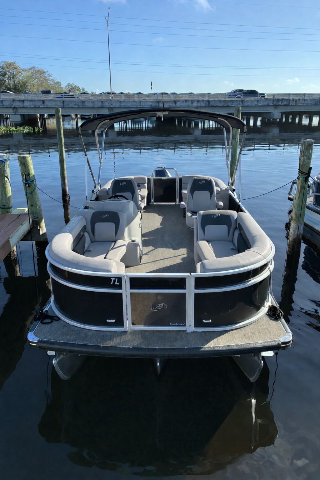 In Time Out- Pontoon