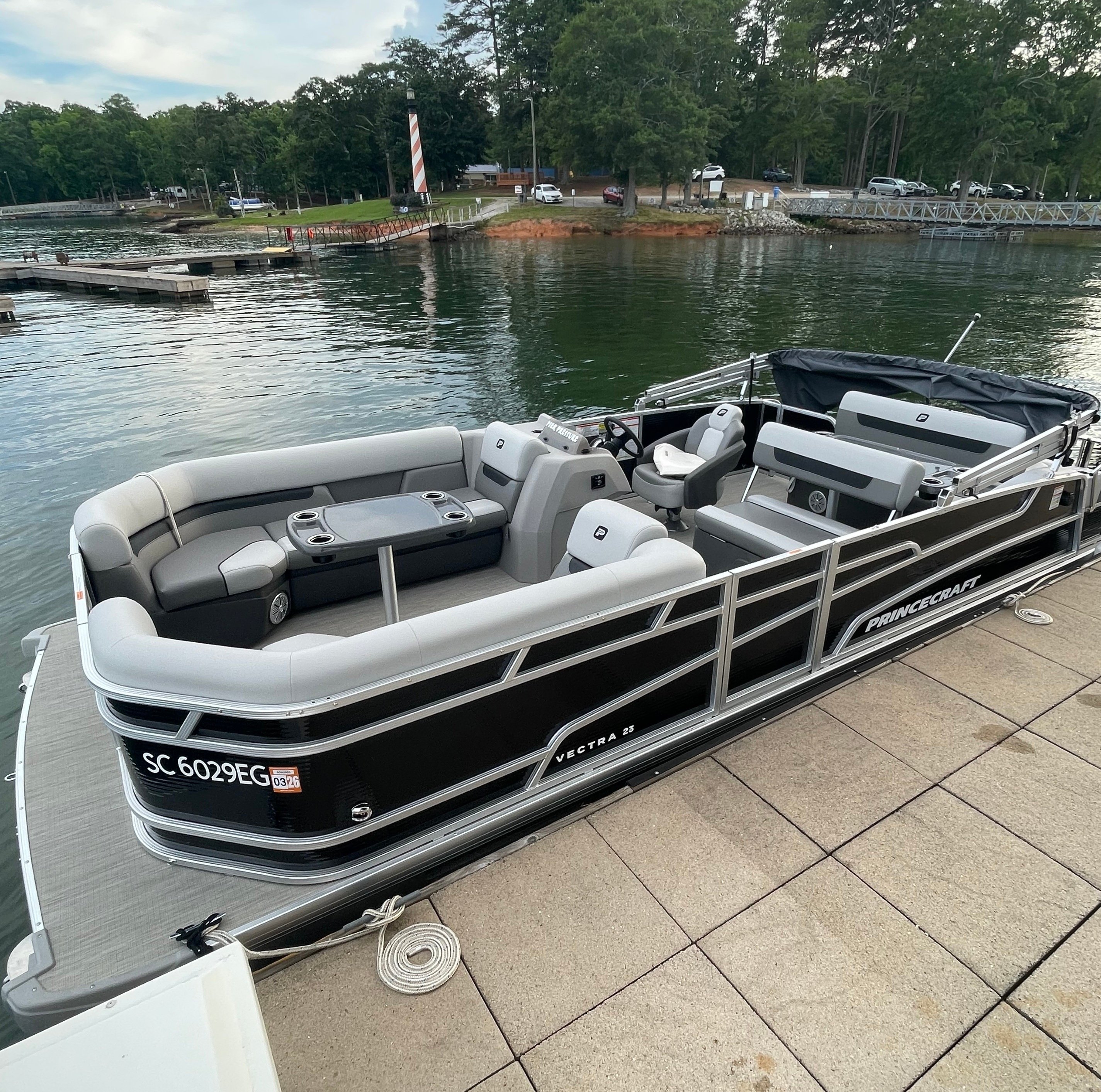 PIER PRESSURE (23' Princecraft 150 HP Tri-toon-Fishing/Cruising) *NO TOW POLE*