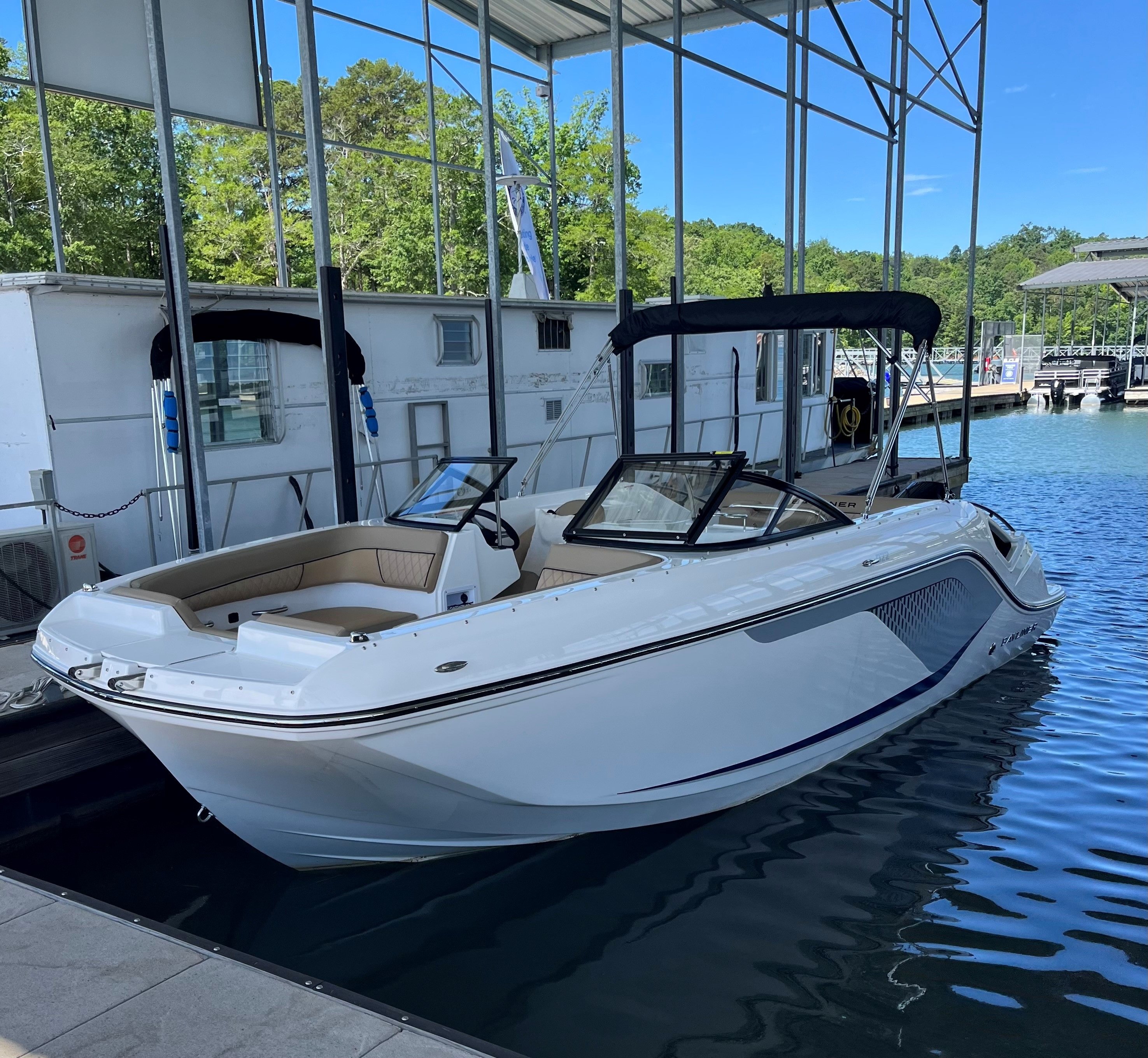 HULL YEAH (Bayliner 22' Deck Boat D22 Mercury 200XL) *NO TOW POLE*