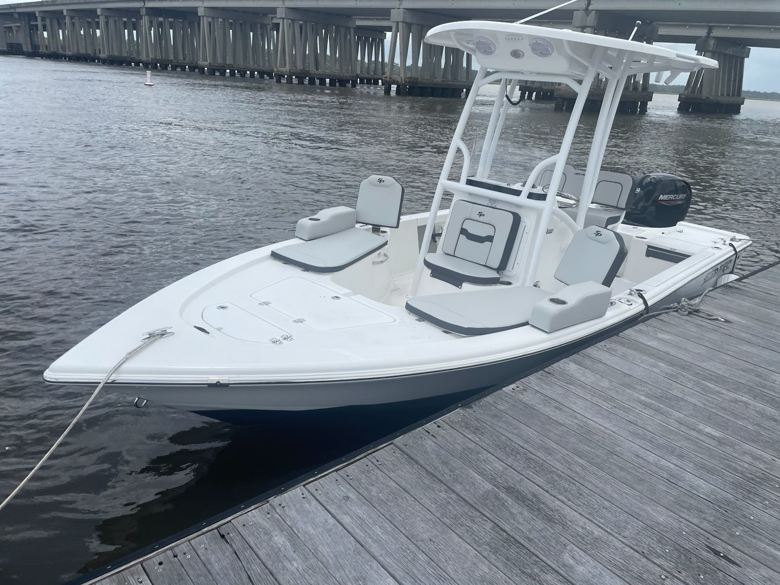 SEA SHOW (21' Sea Pro 150HP Center Console-Fishing/Cruising)