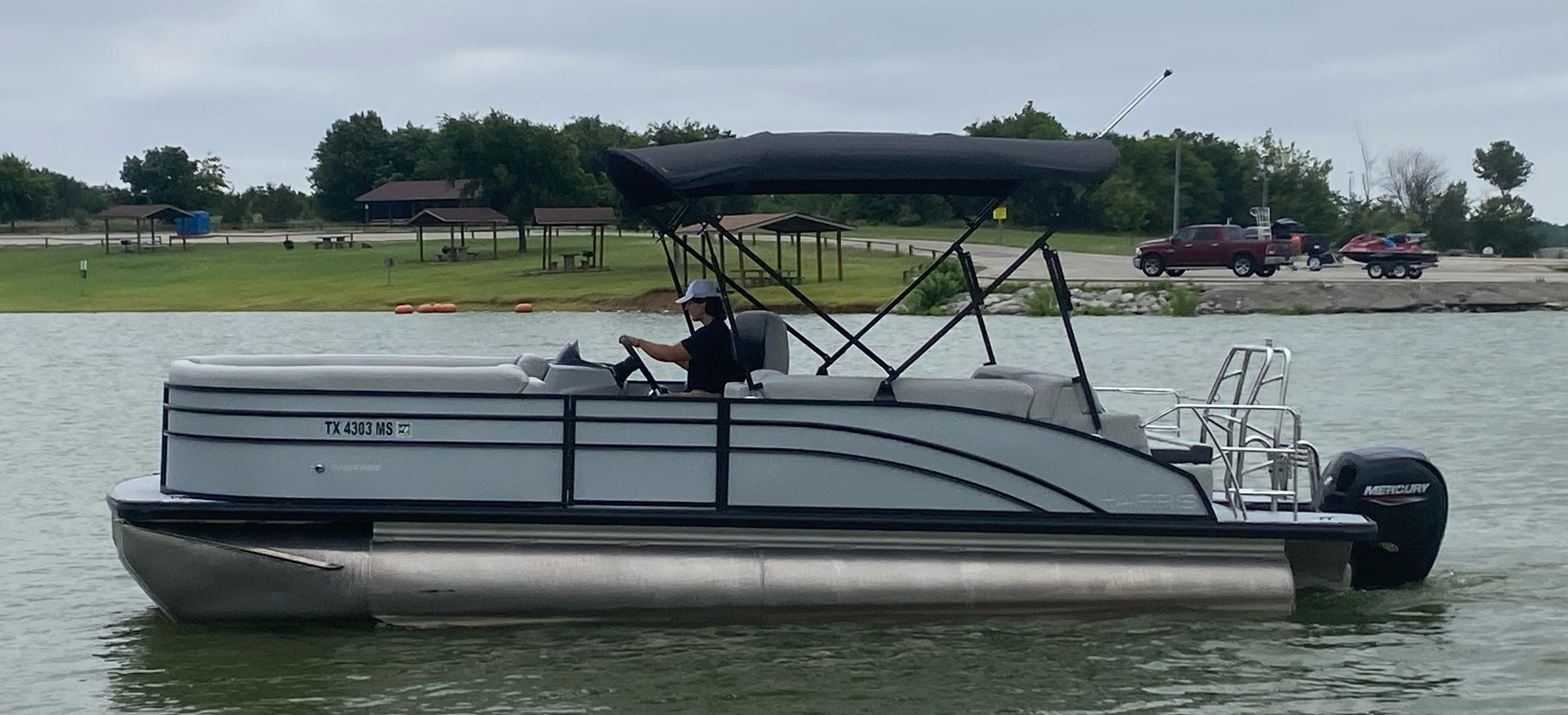 Tritoon (H16) (Pet & fishing friendly)
