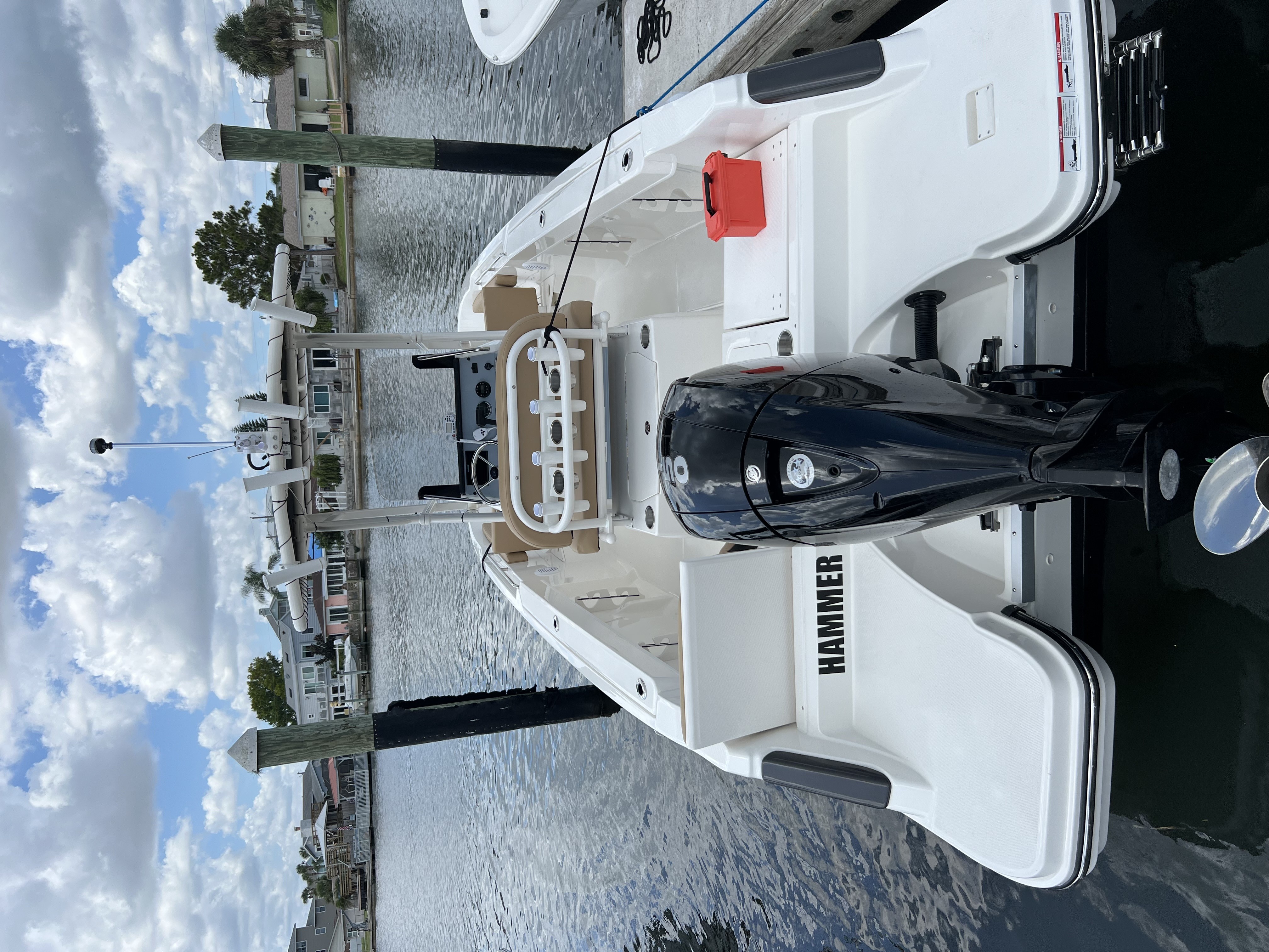 HAMMER (22' Bayliner Trophy T22 CC 150XL Mercury)