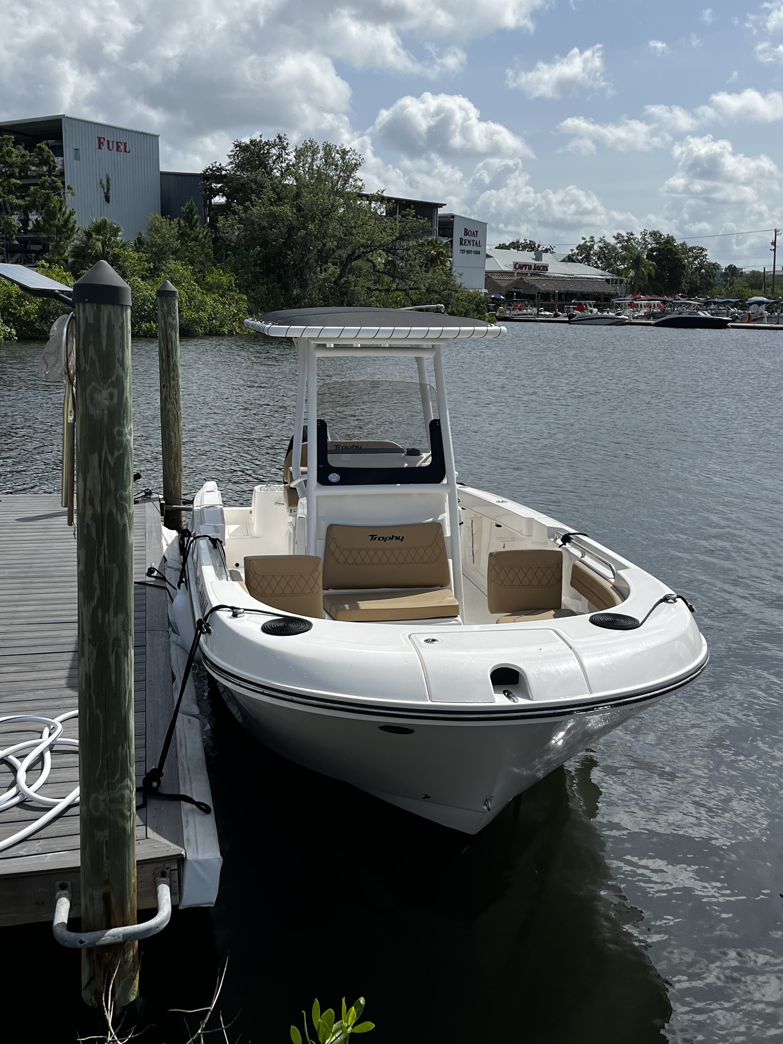 BIG TUNA (24' Bayliner Trophy T24 CC 250XXL Mercury)