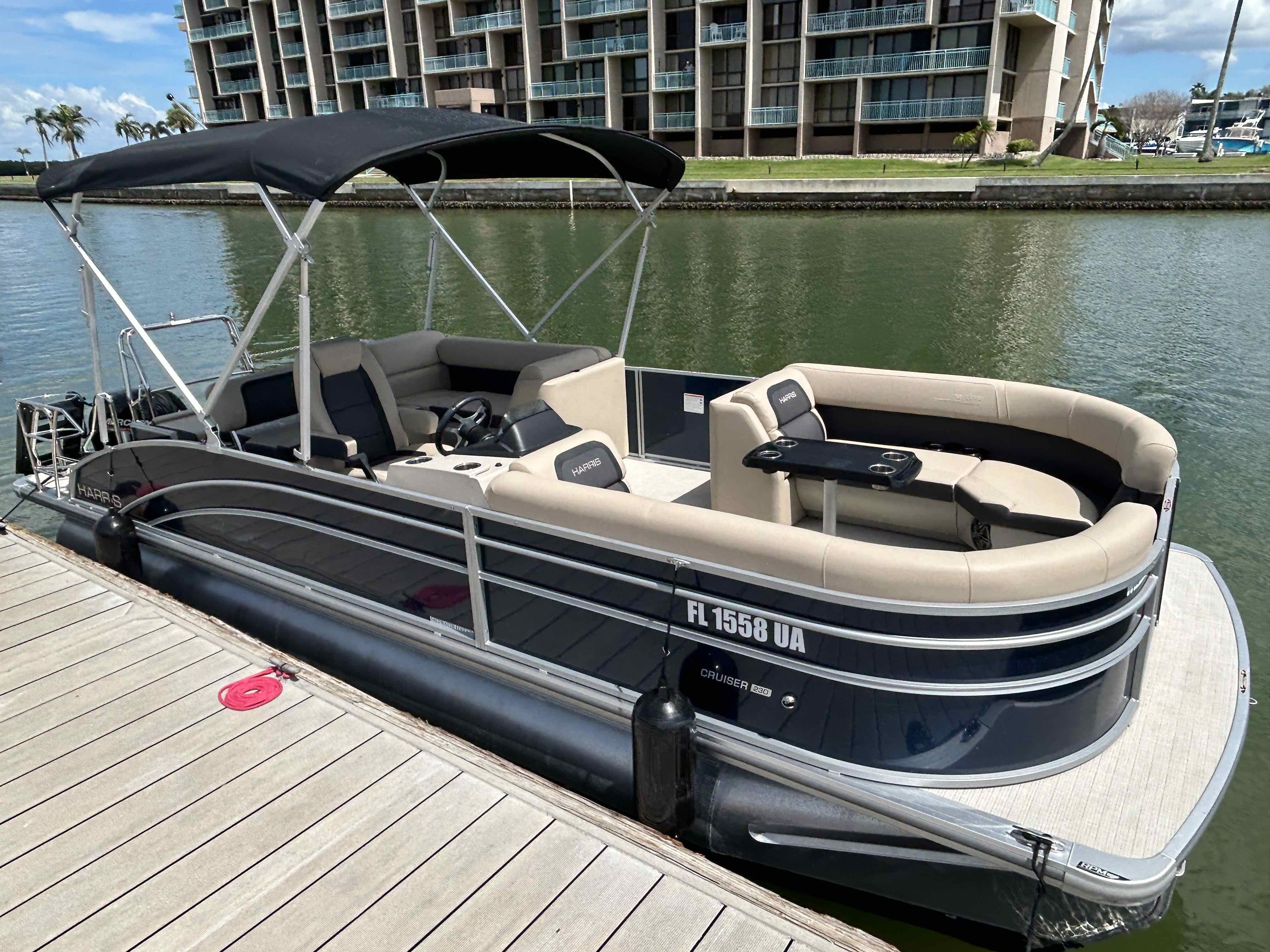 WIZARD - 23’ Harris Tritoon (150 HP)