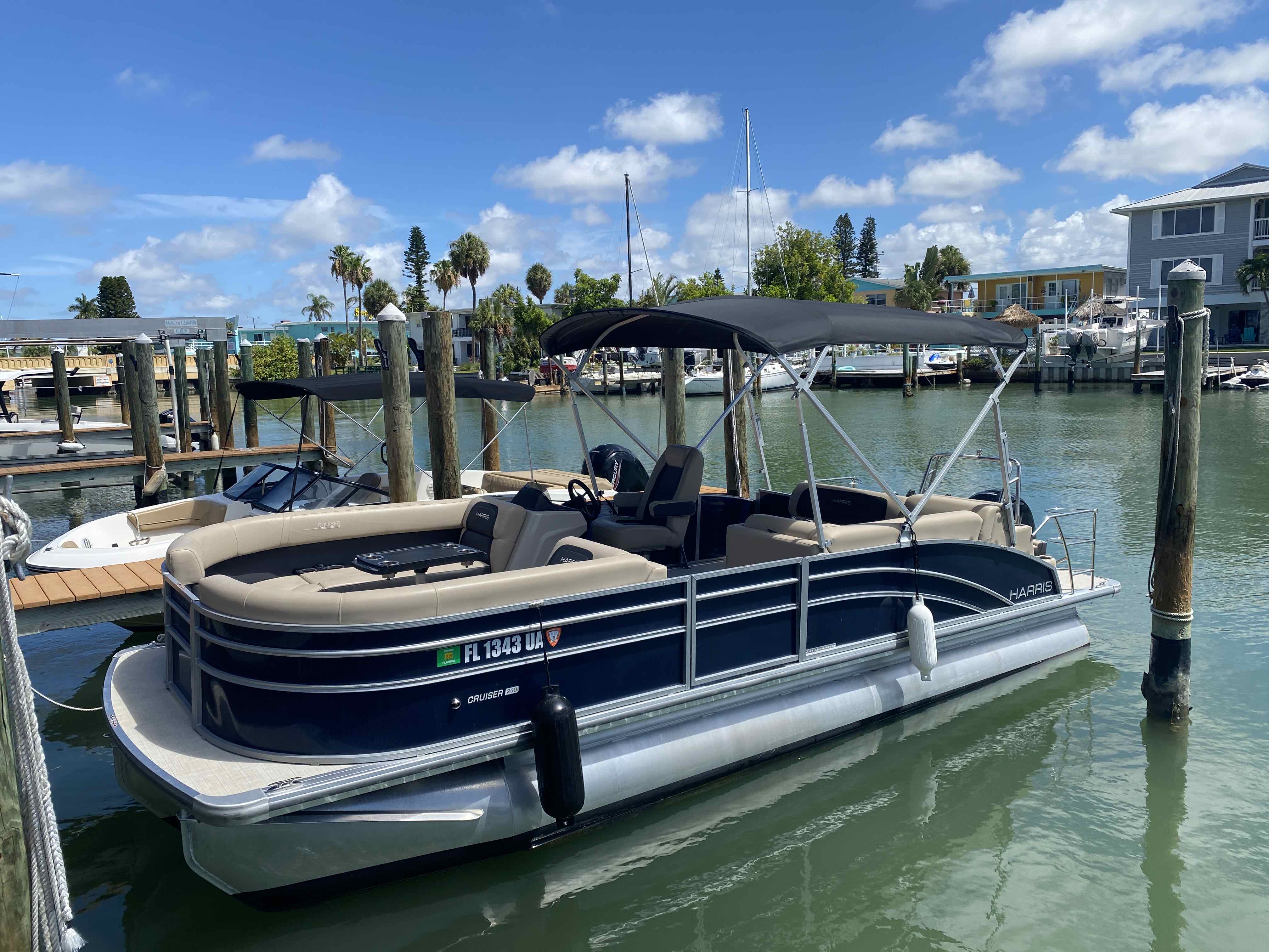 Swoop - 23' Harris Tritoon (150 HP)