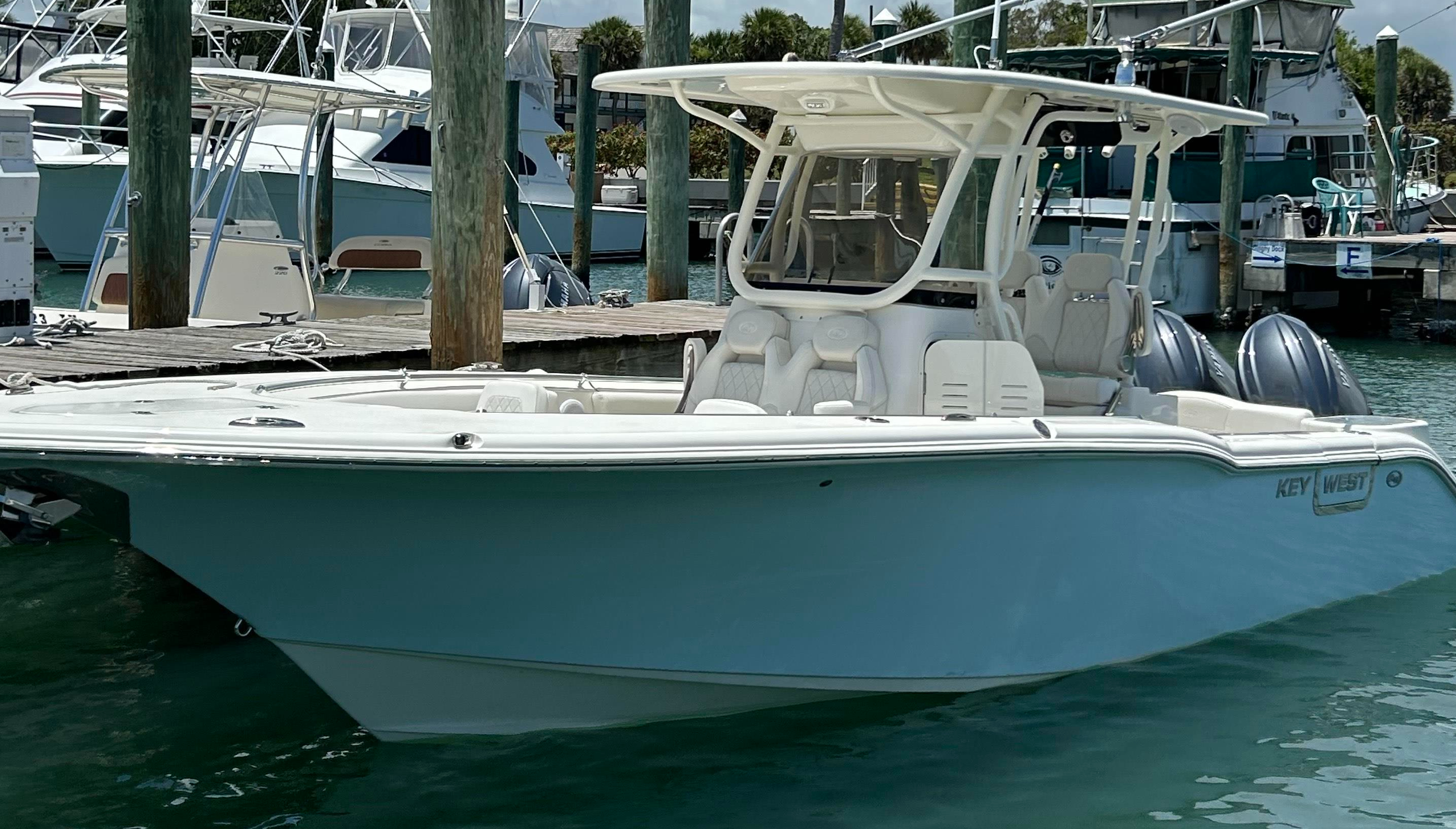 Center Console (Offshore Only) - Freedom 1 - Elite