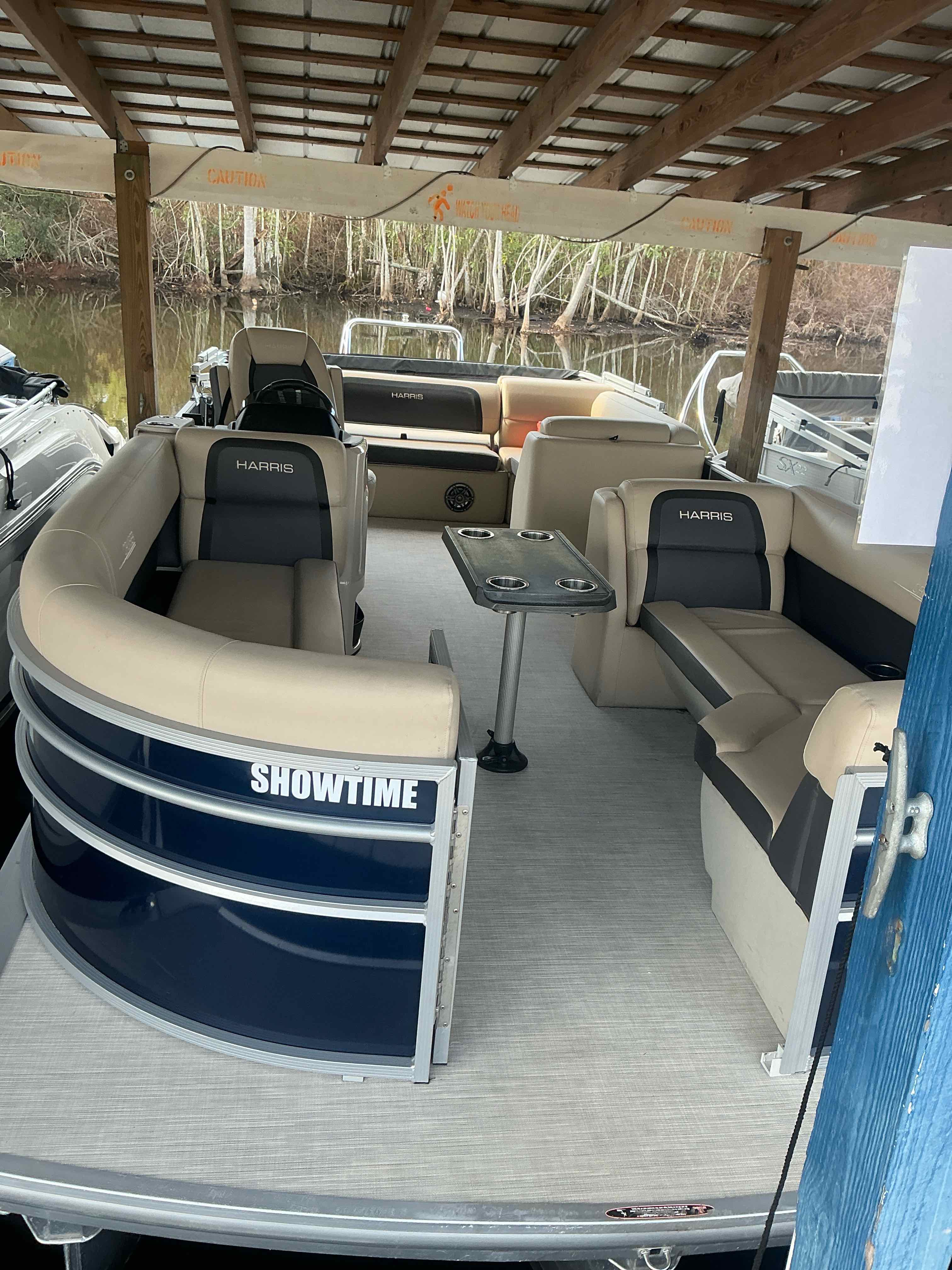 FLOAT THERAPY (23' Harris HCX23 Tritoon 150 HP - Fishing or Cruising)