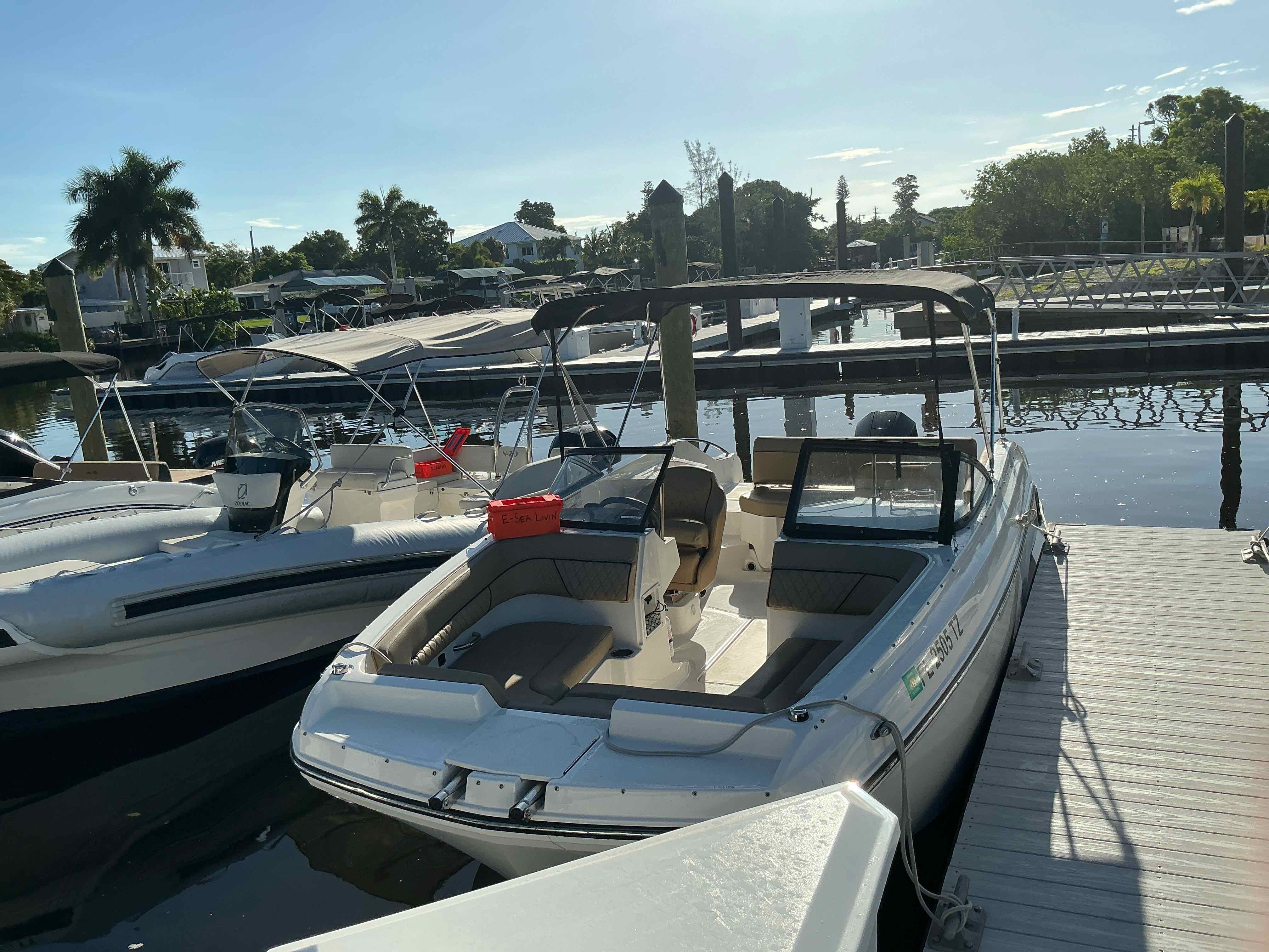 E-SEA LIVIN (22' BAYLINER D22 200XL MERCURY)