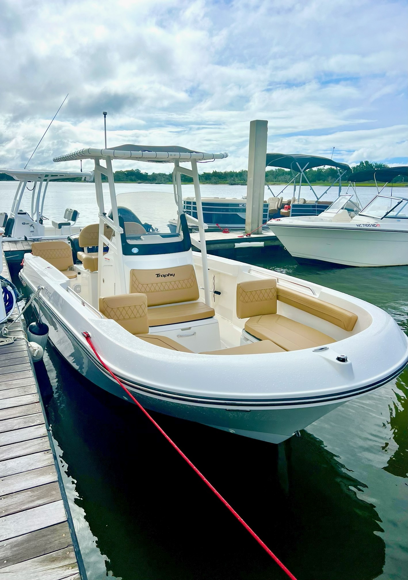 SOUTHBOUND (22FT Bayliner Trophy 22 Center Console - 150 HP~Fishing)