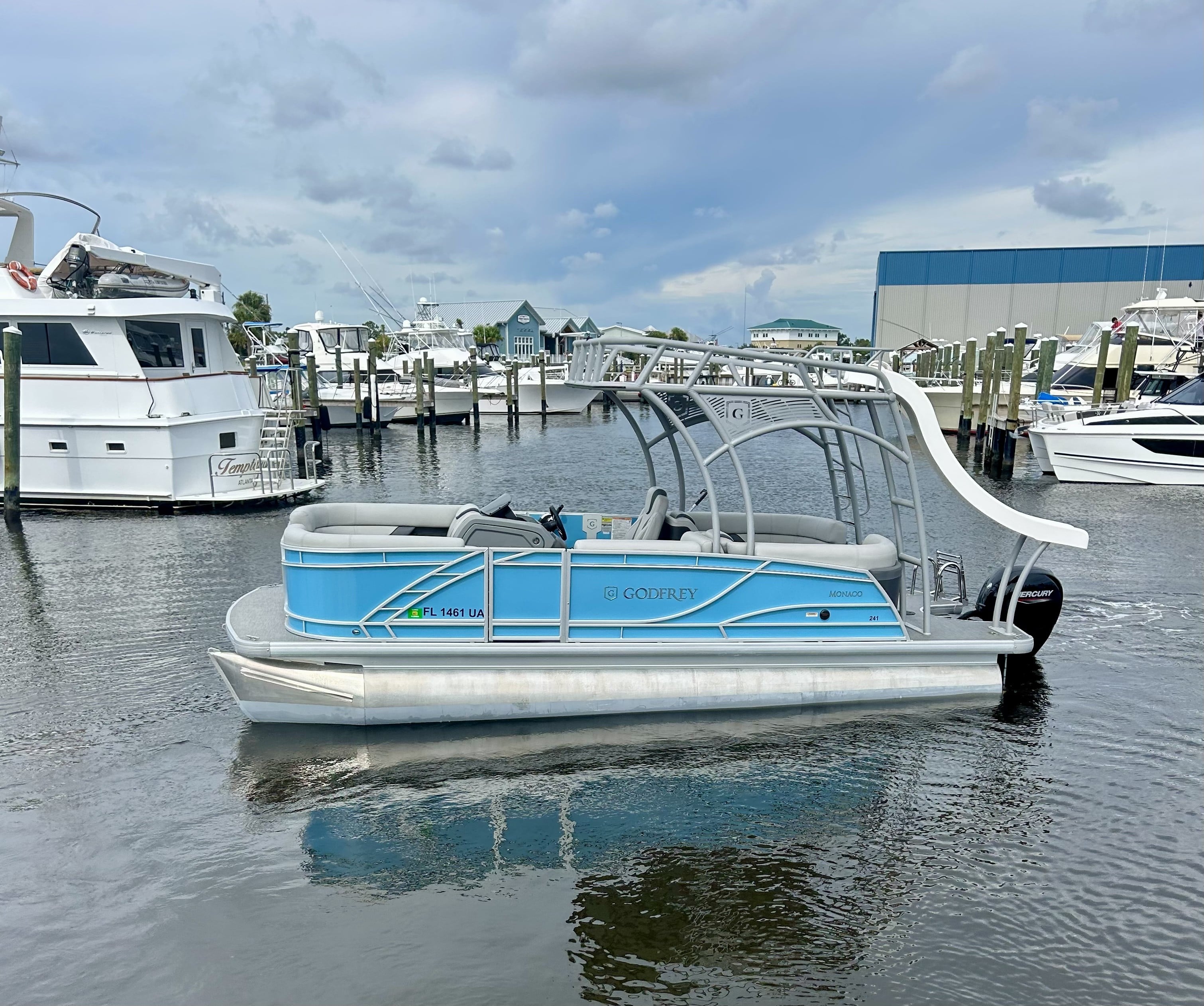 (241) Slide Pontoon (No Fishing)