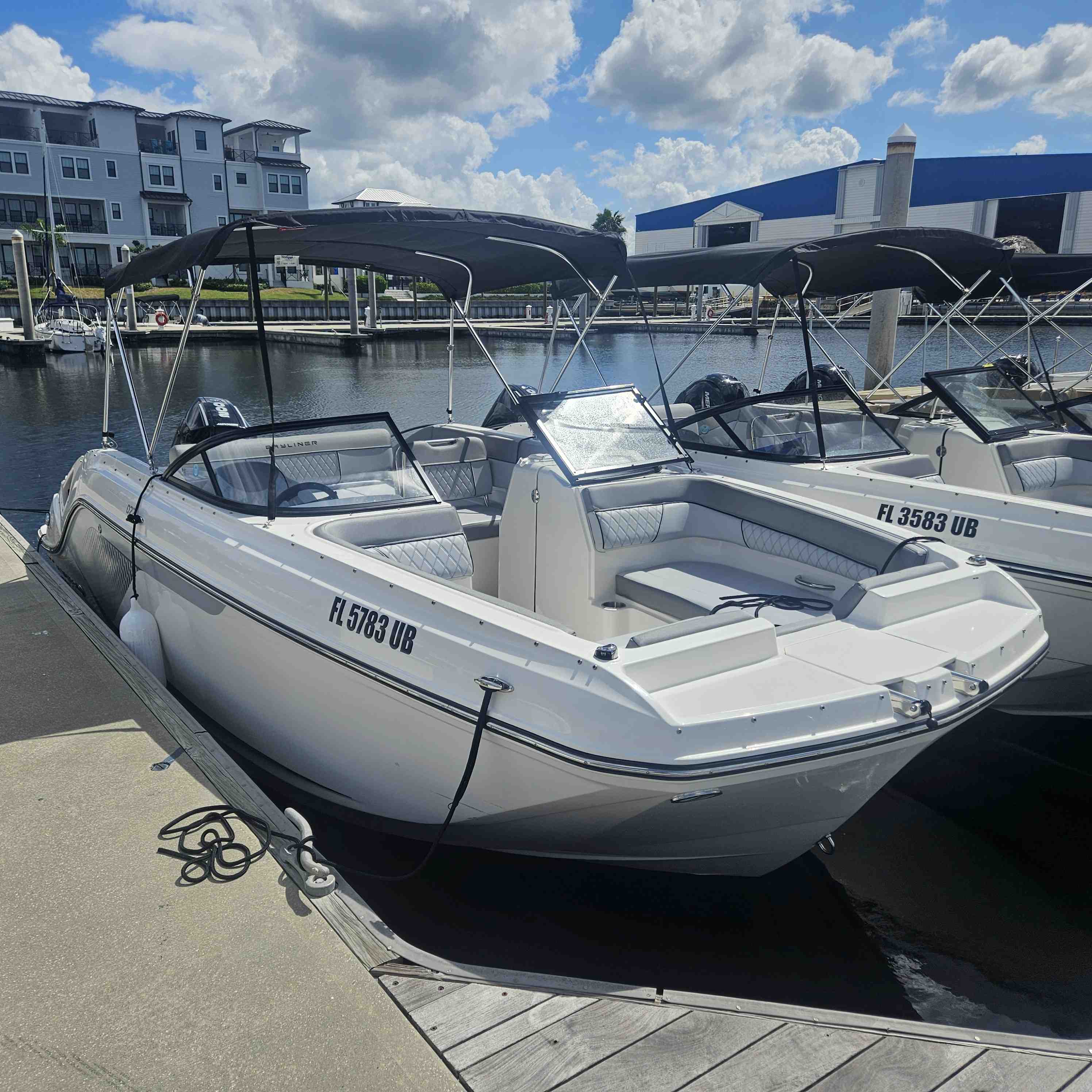 HALI (Bayliner 22' Deck Boat 200 HP - Cruising)