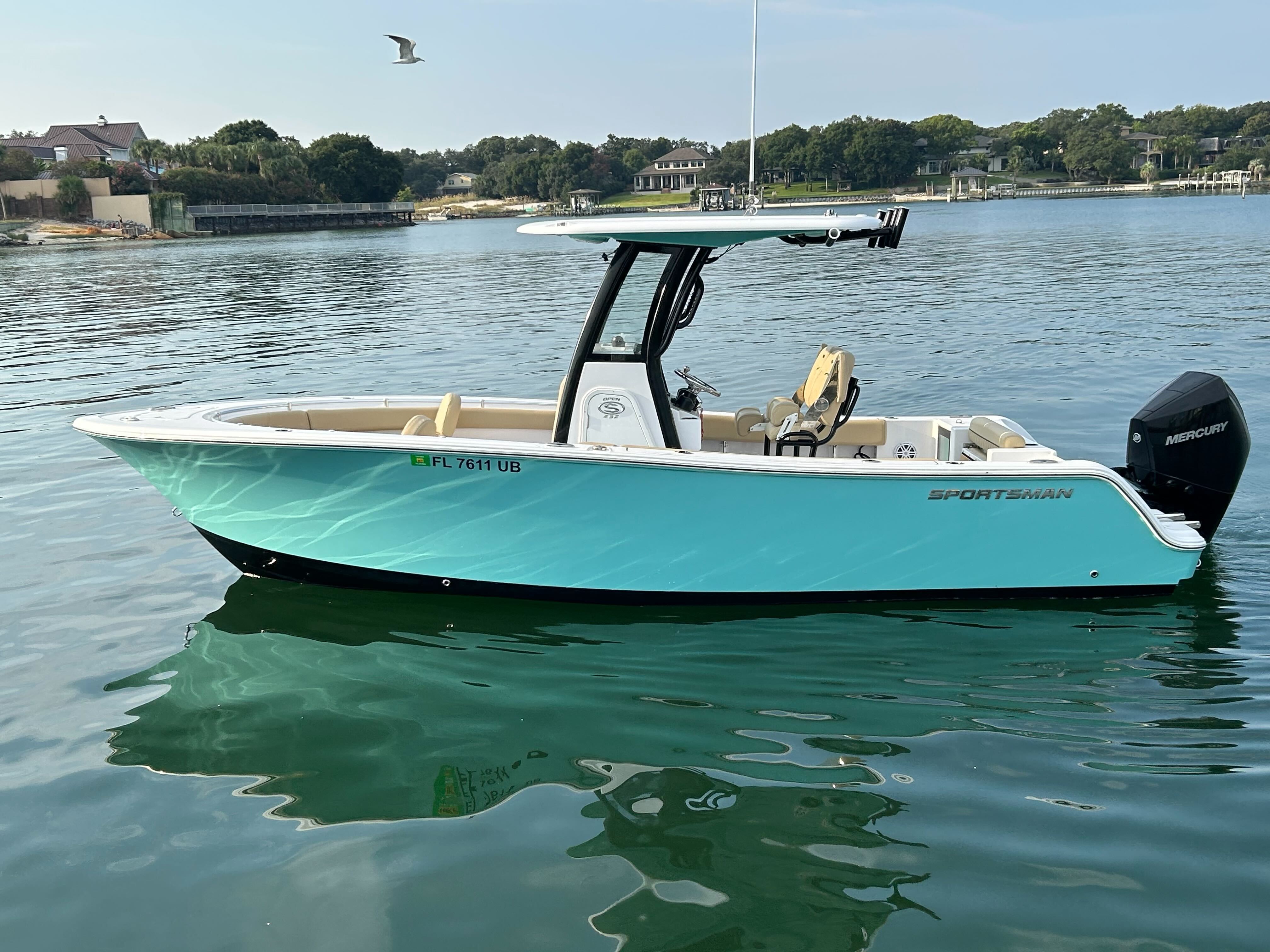 (339A) Sportsman 232 Open (Vessel equipped with electronic throttle)
